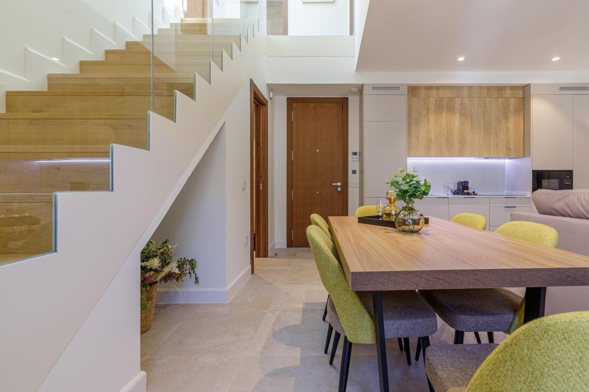 Plaza Del Siglo & Boutique By Caleta Homes * Malaga