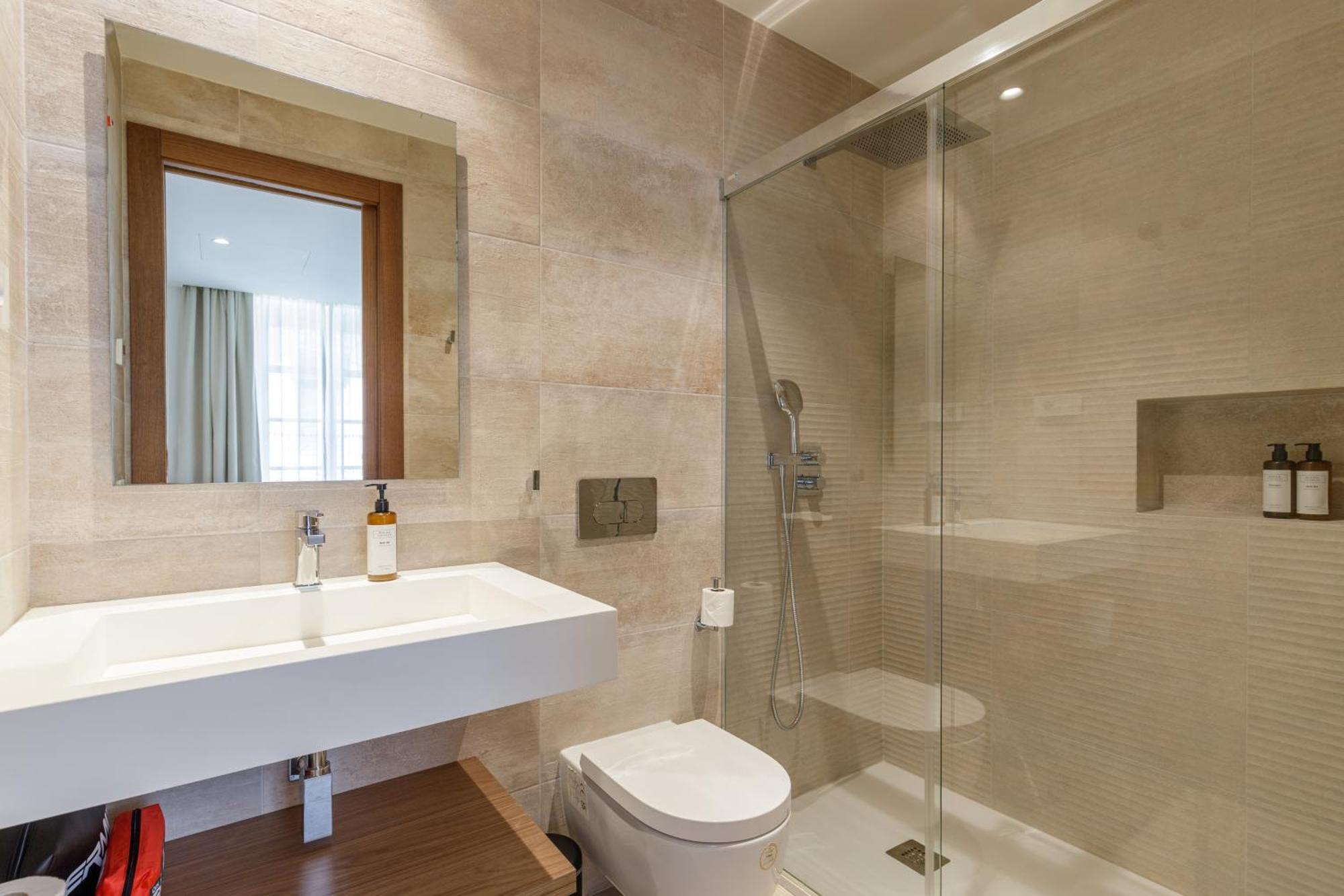 Plaza Del Siglo & Boutique By Caleta Homes *