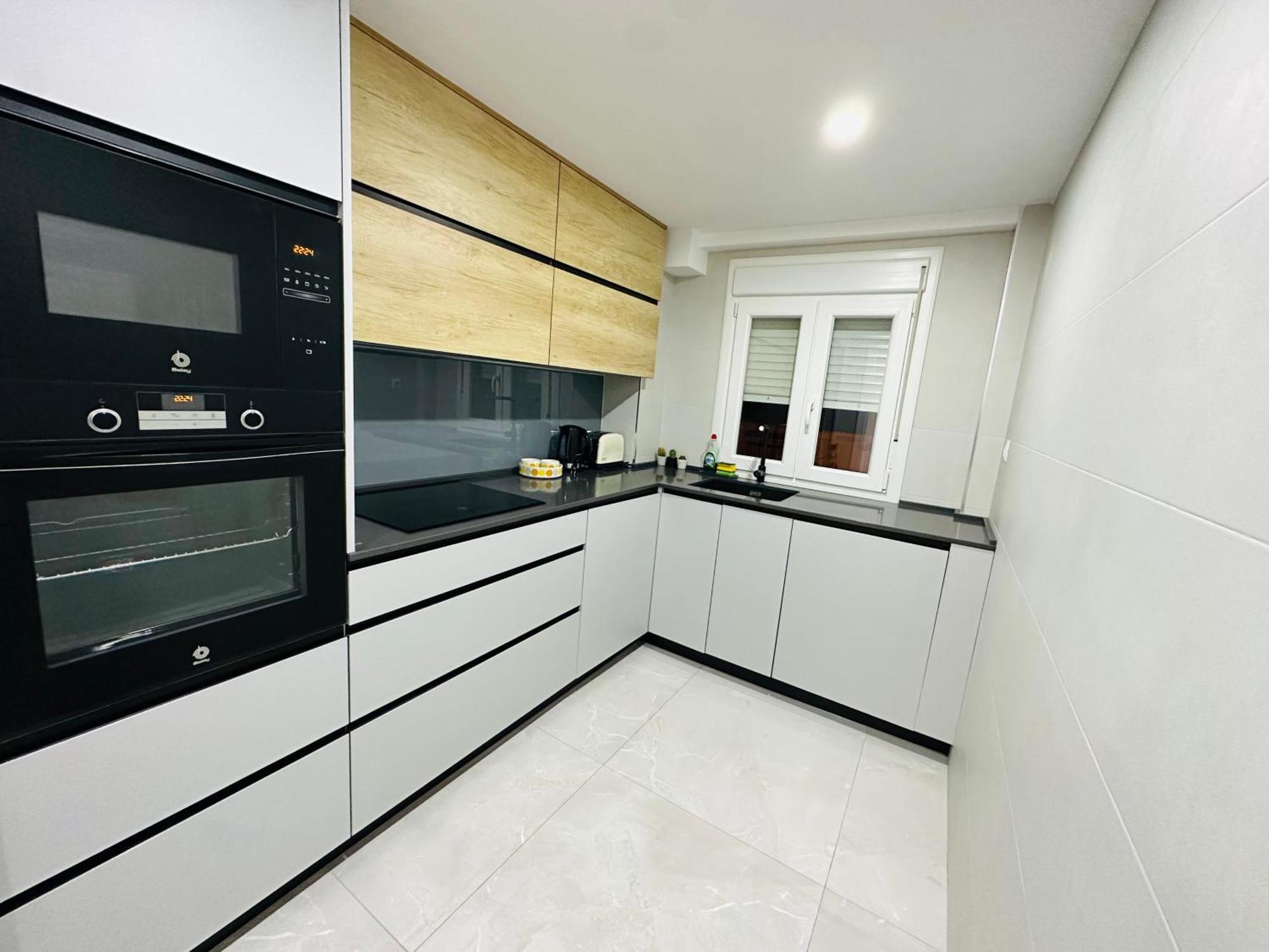 Apartamento Moderno Y Comodo! * Malaga