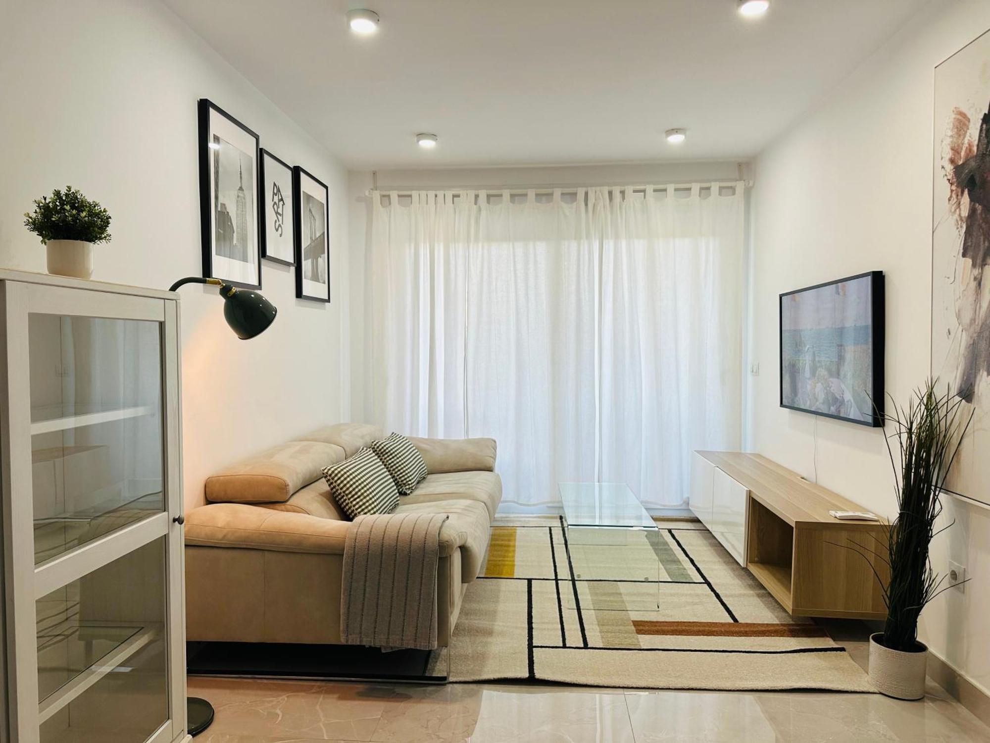 Apartamento Moderno Y Comodo! * Malaga