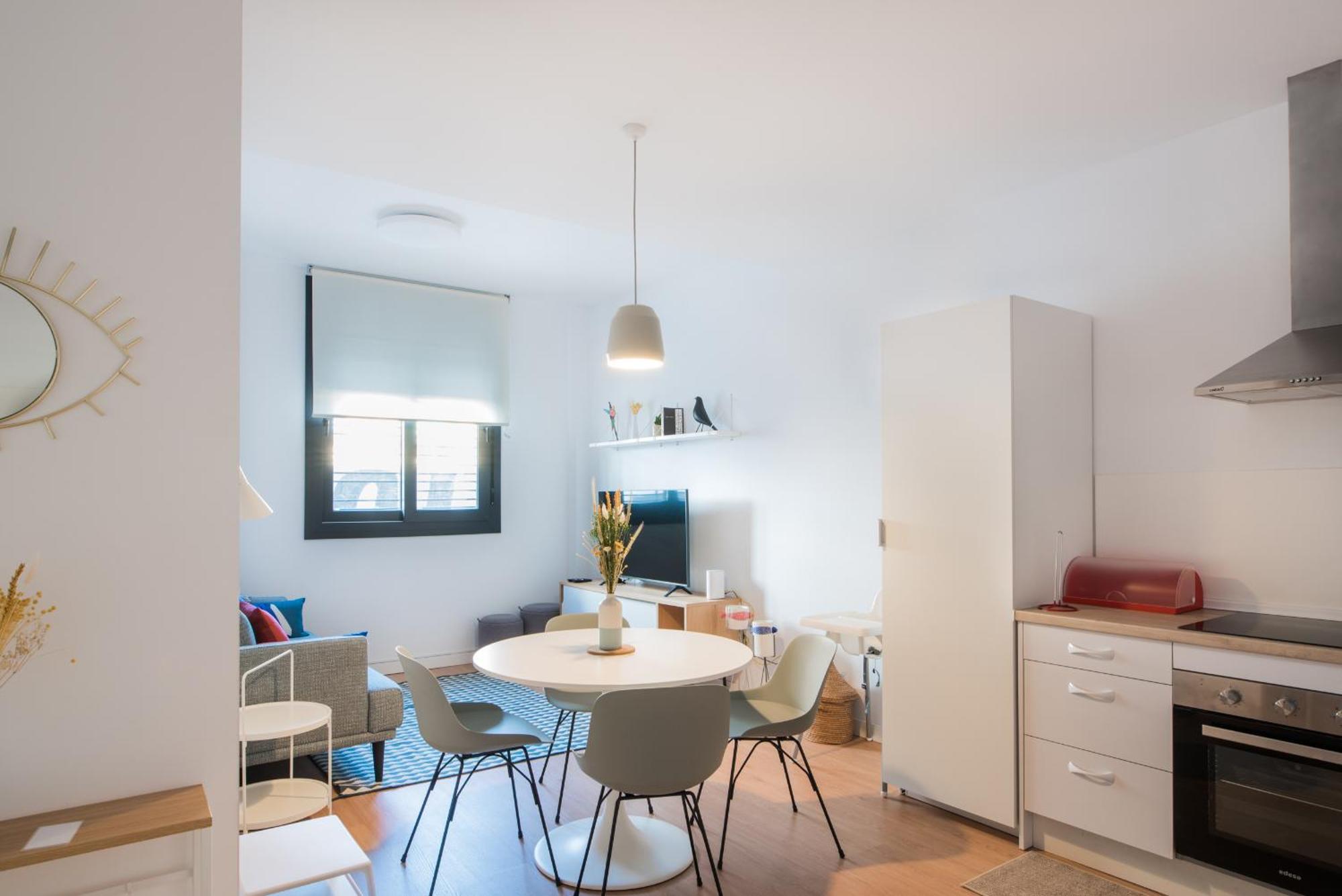 Apartment Cozy Modern Flat Terrace 2 Bedrooms 2 Bathrooms Malaga