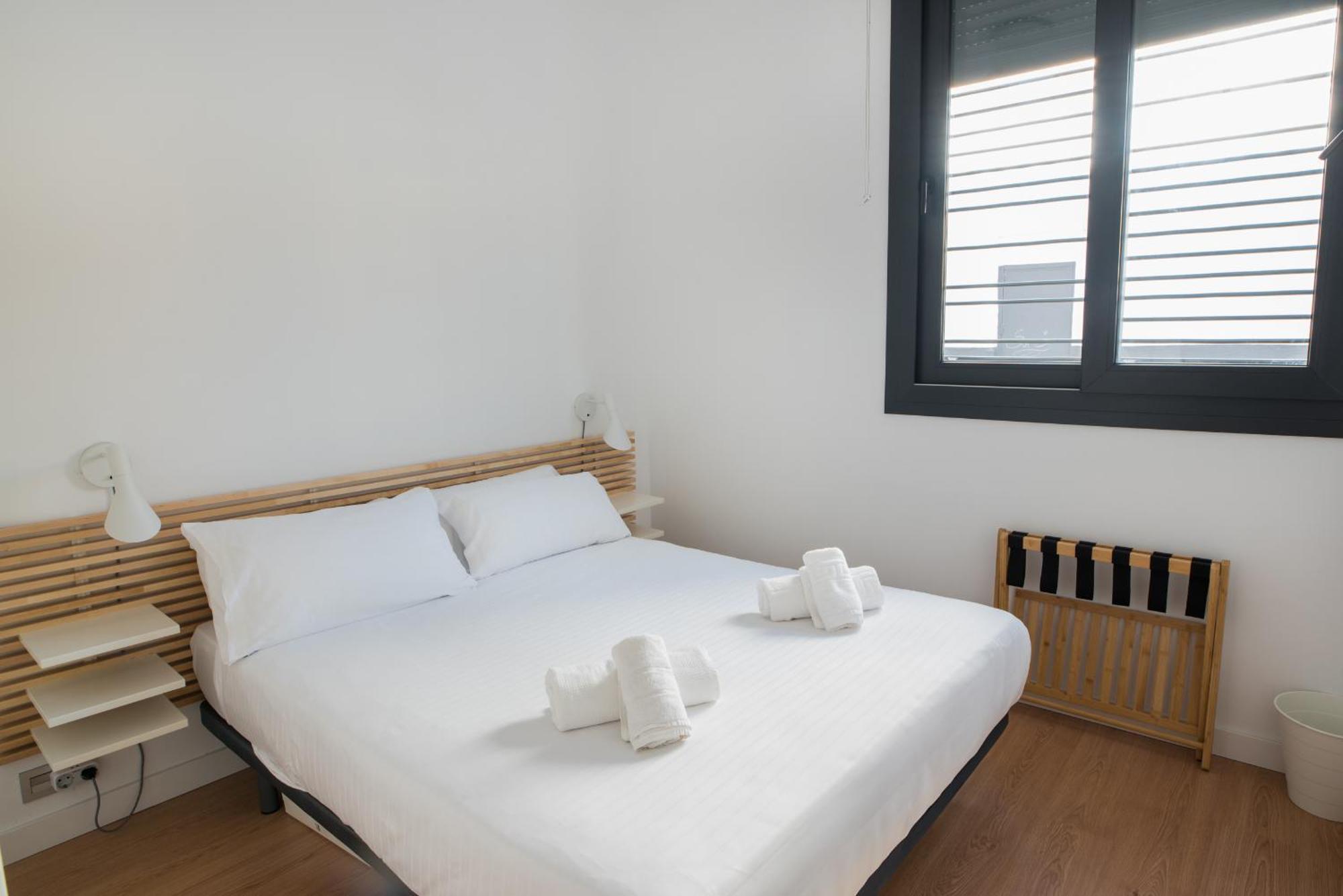 Cozy Modern Flat Terrace 2 Bedrooms 2 Bathrooms Apartment