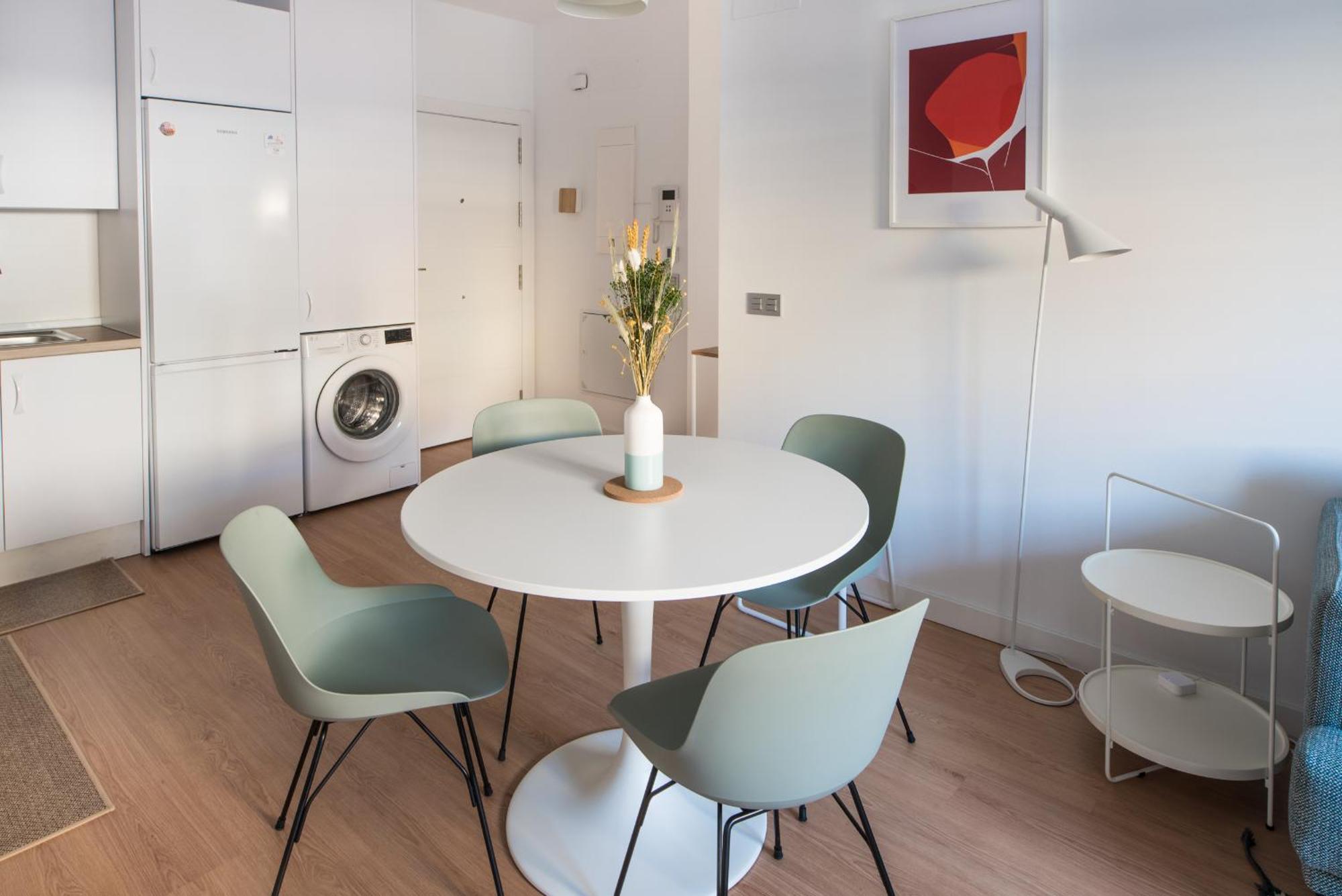 Cozy Modern Flat Terrace 2 Bedrooms 2 Bathrooms Apartment