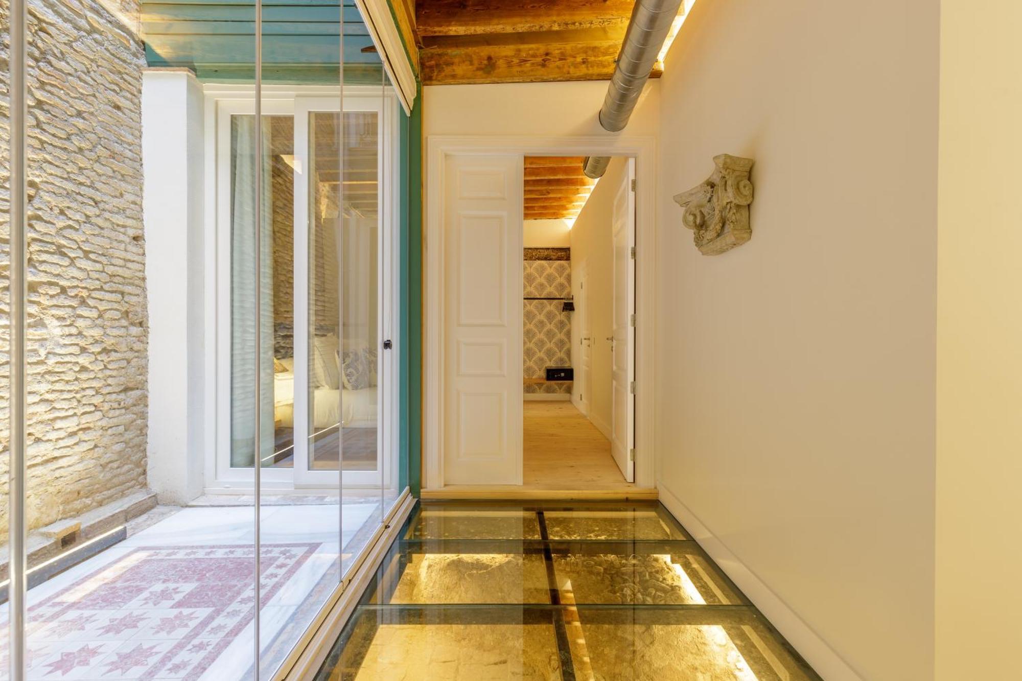 Palacio Vegafuente By Caleta Homes Apartment *