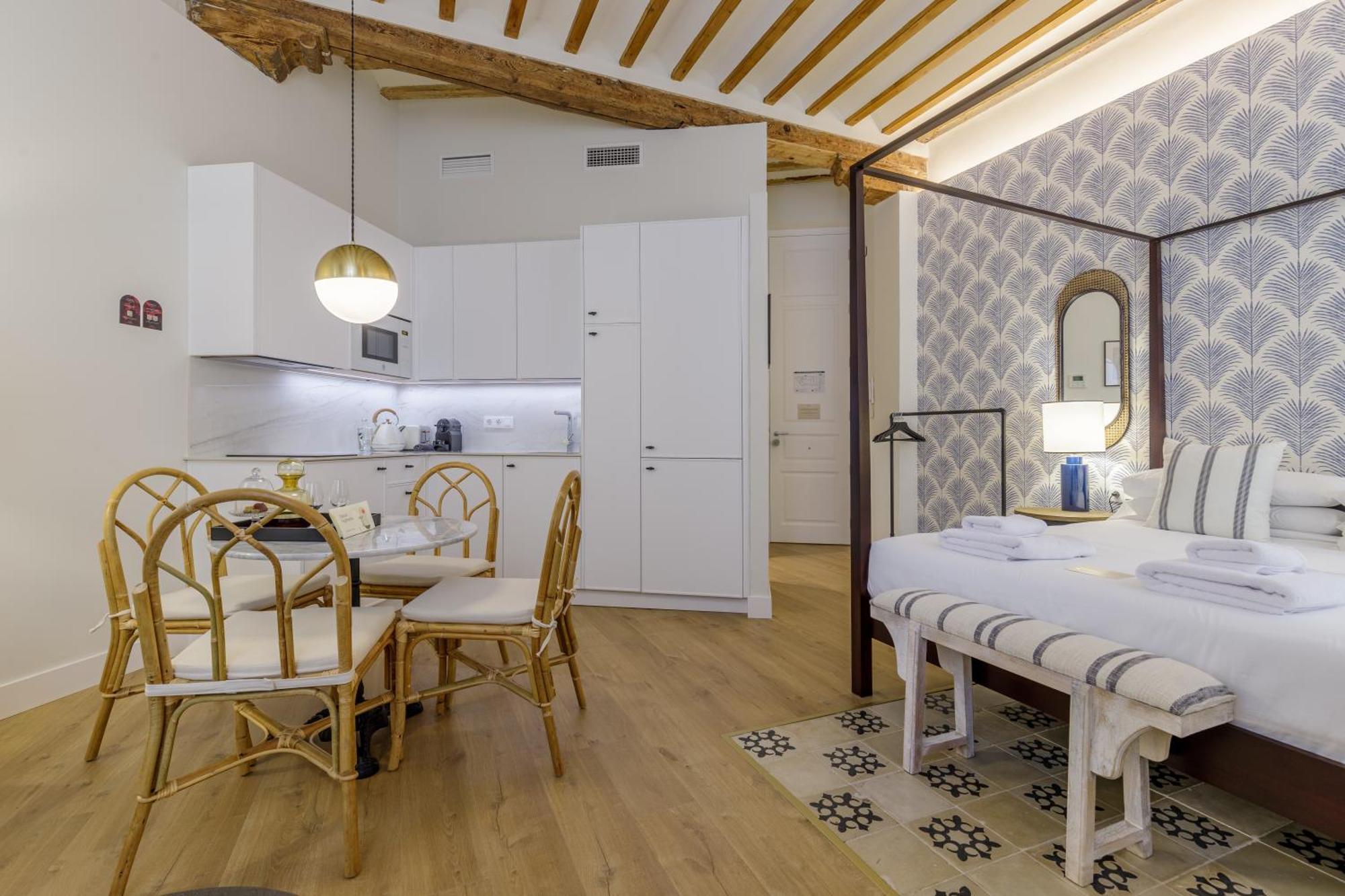 Apartment Palacio Vegafuente By Caleta Homes Malaga