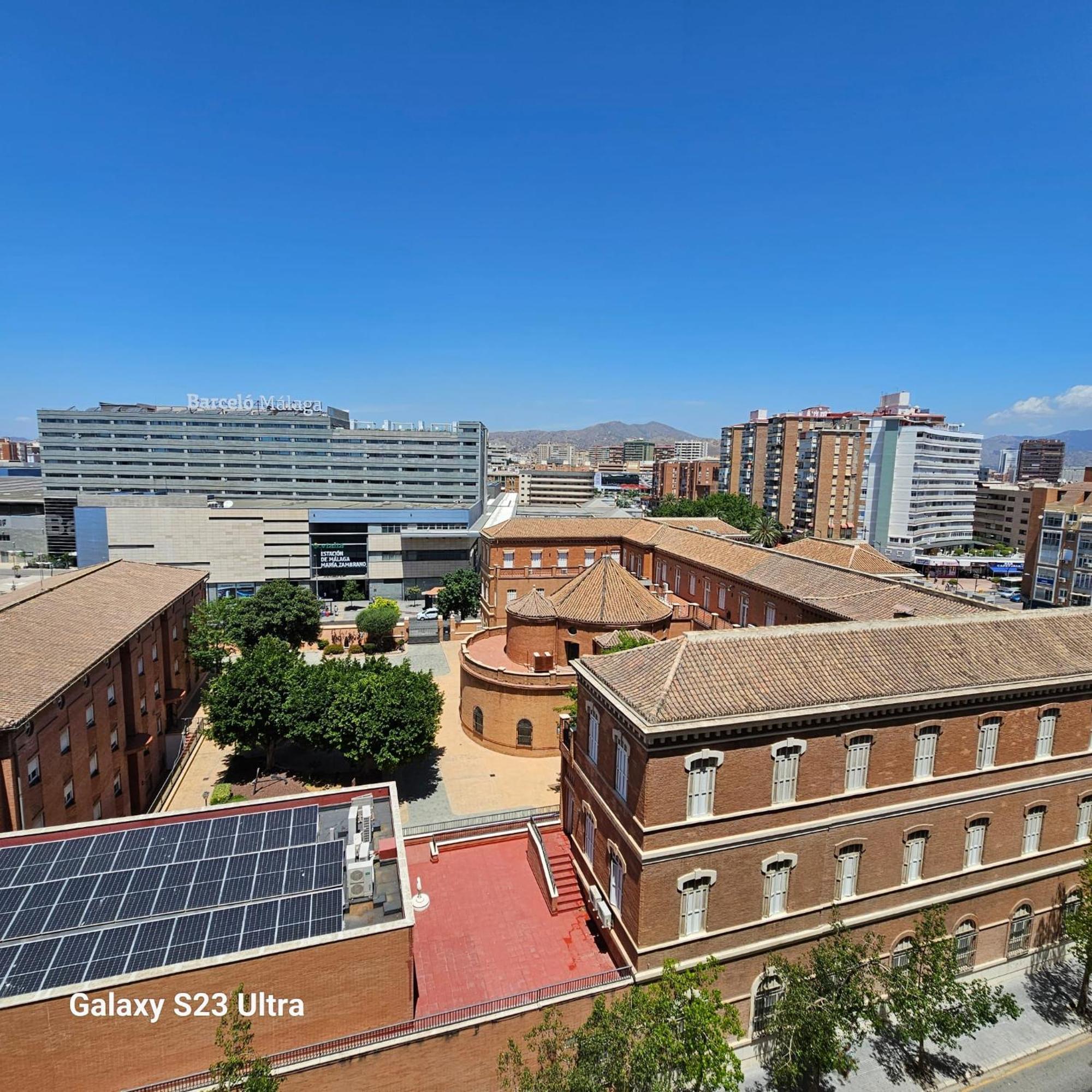C Habitacion Preciosa Grande Privada Centro Y Cerca De La Playa Wi-fi Malaga