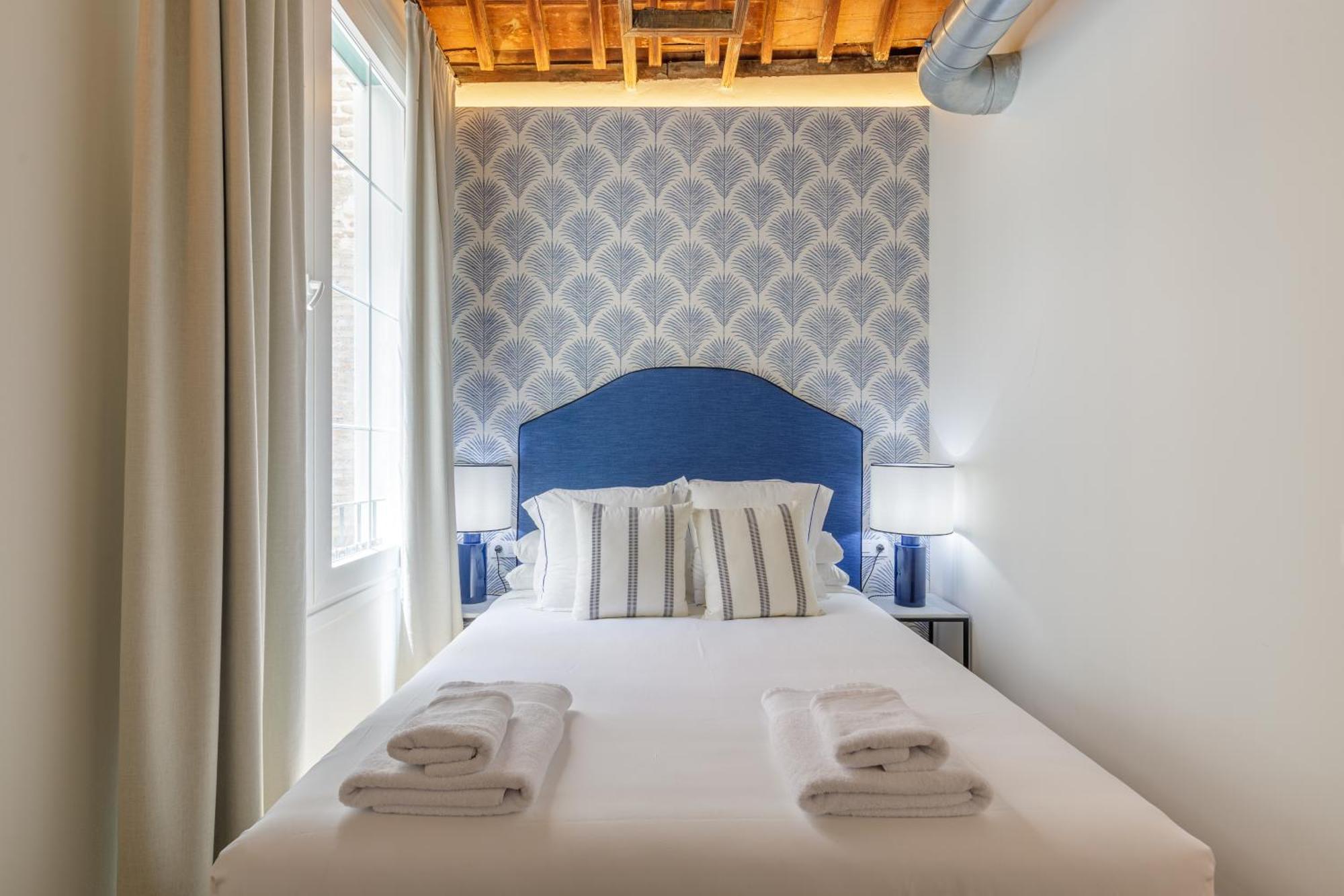Palacio Vegafuente By Caleta Homes Apartment *
