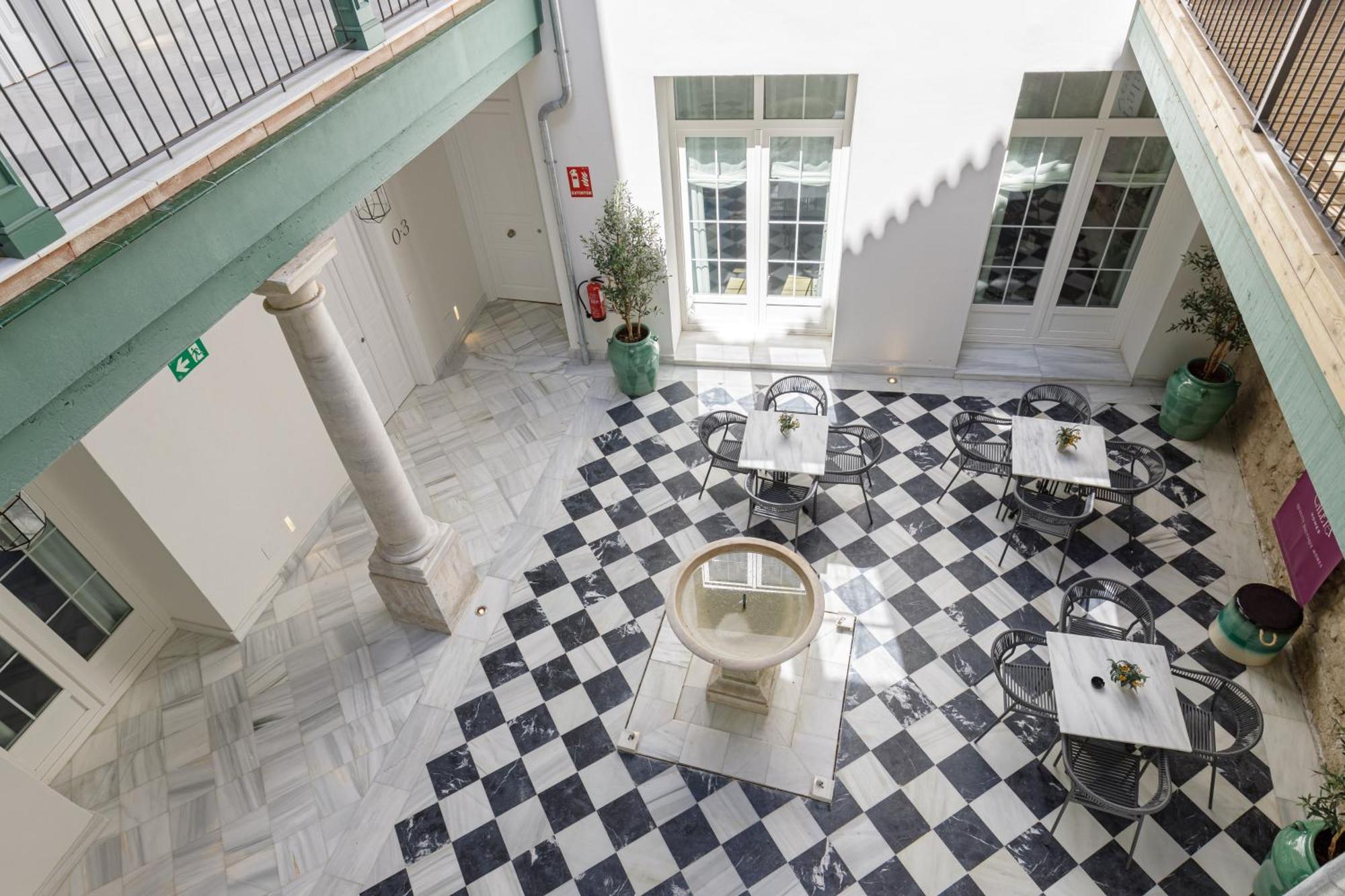 Palacio Vegafuente By Caleta Homes