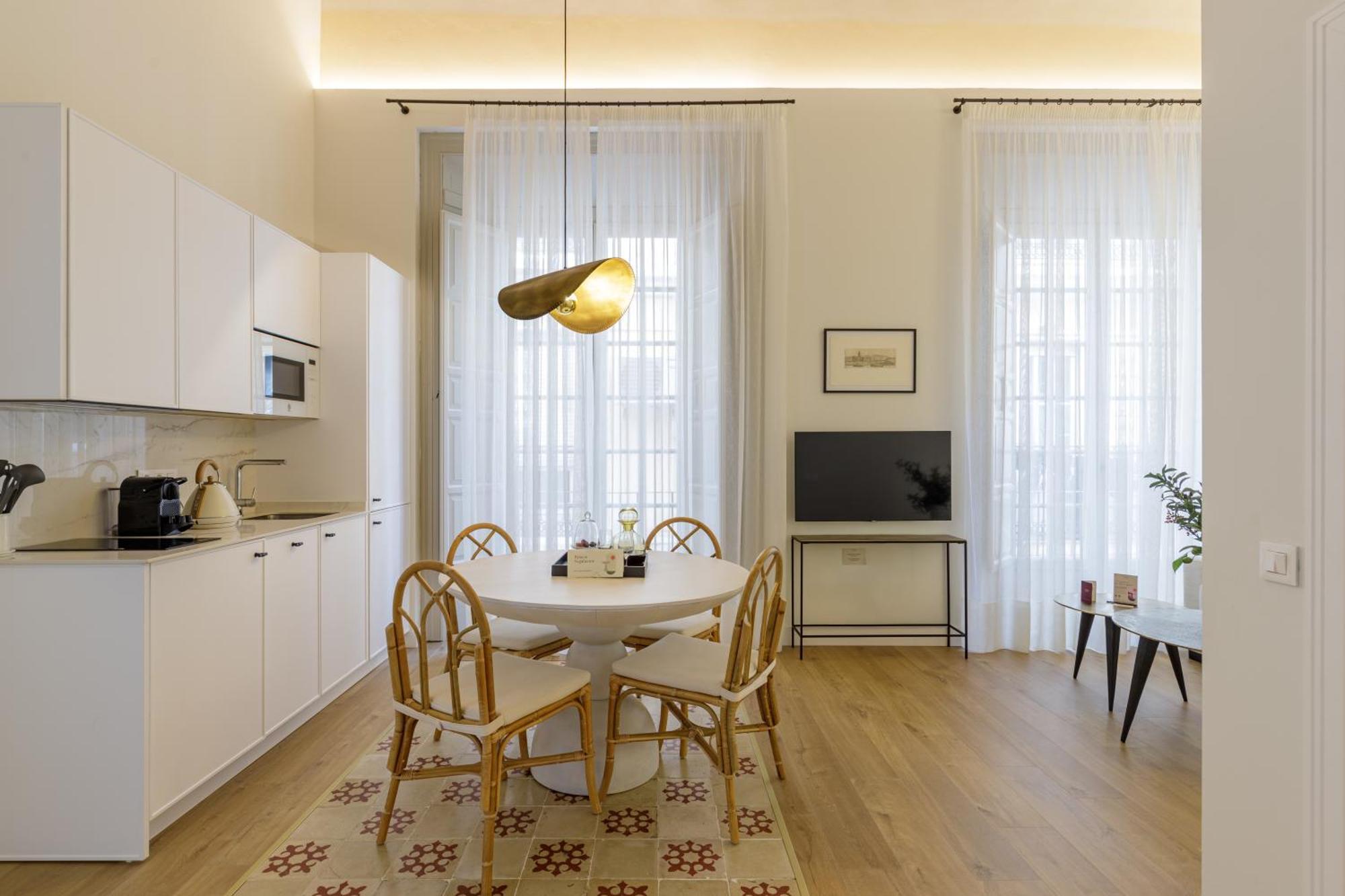 Apartment Palacio Vegafuente By Caleta Homes