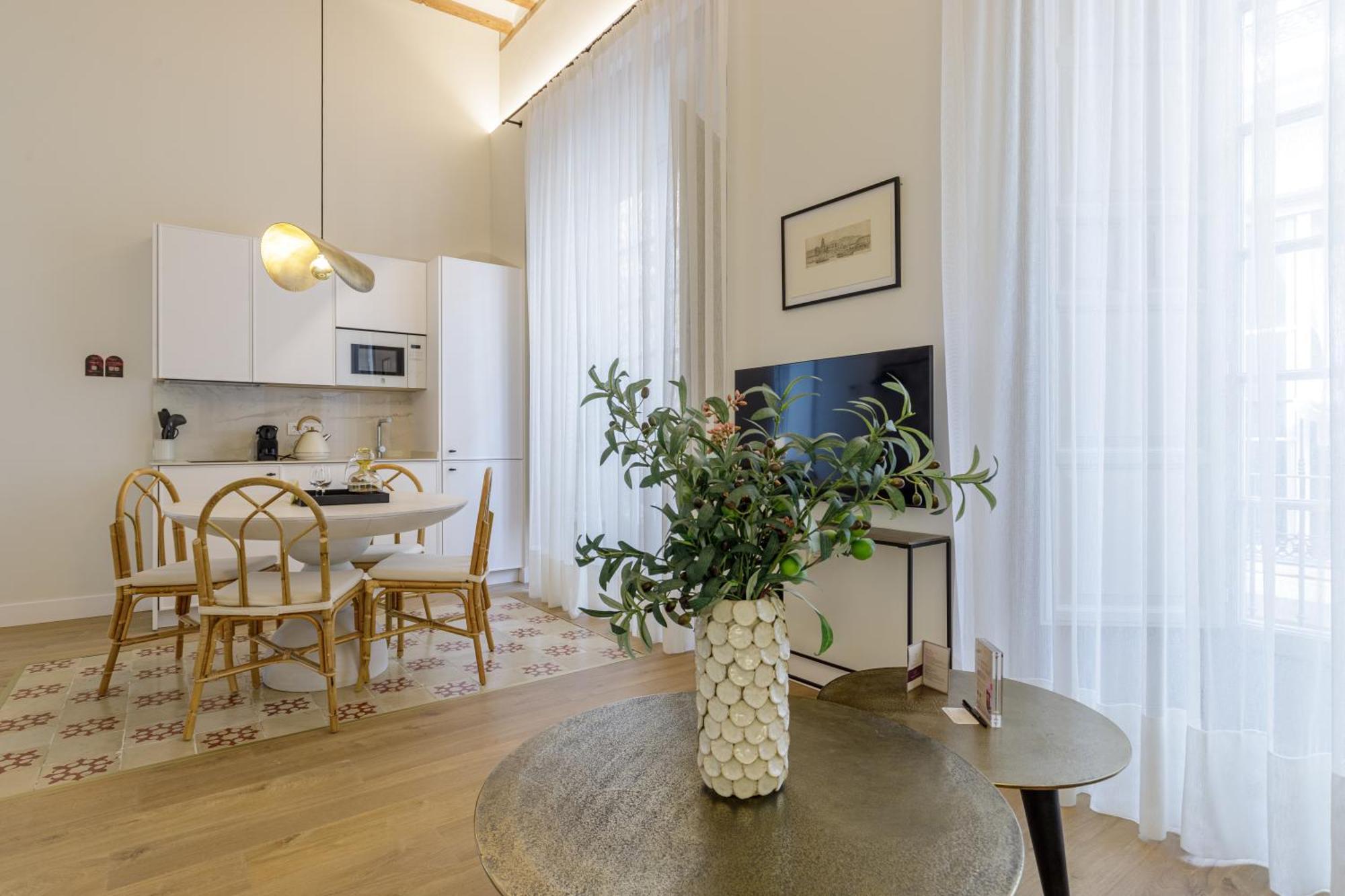 Apartment Palacio Vegafuente By Caleta Homes Malaga