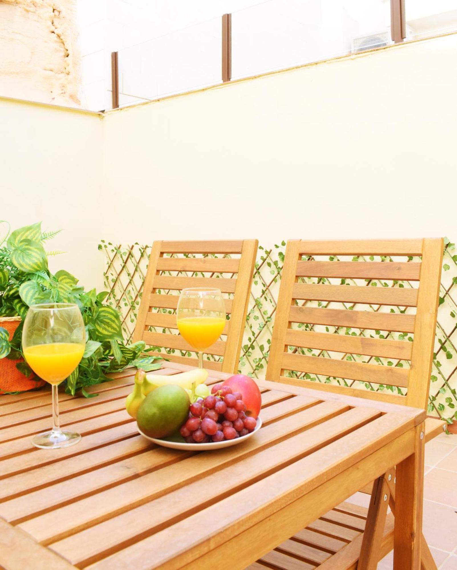 Apartment At La Isla Preciosos Cerca Del Centro De La Ciudad Y De La Playa Malaga