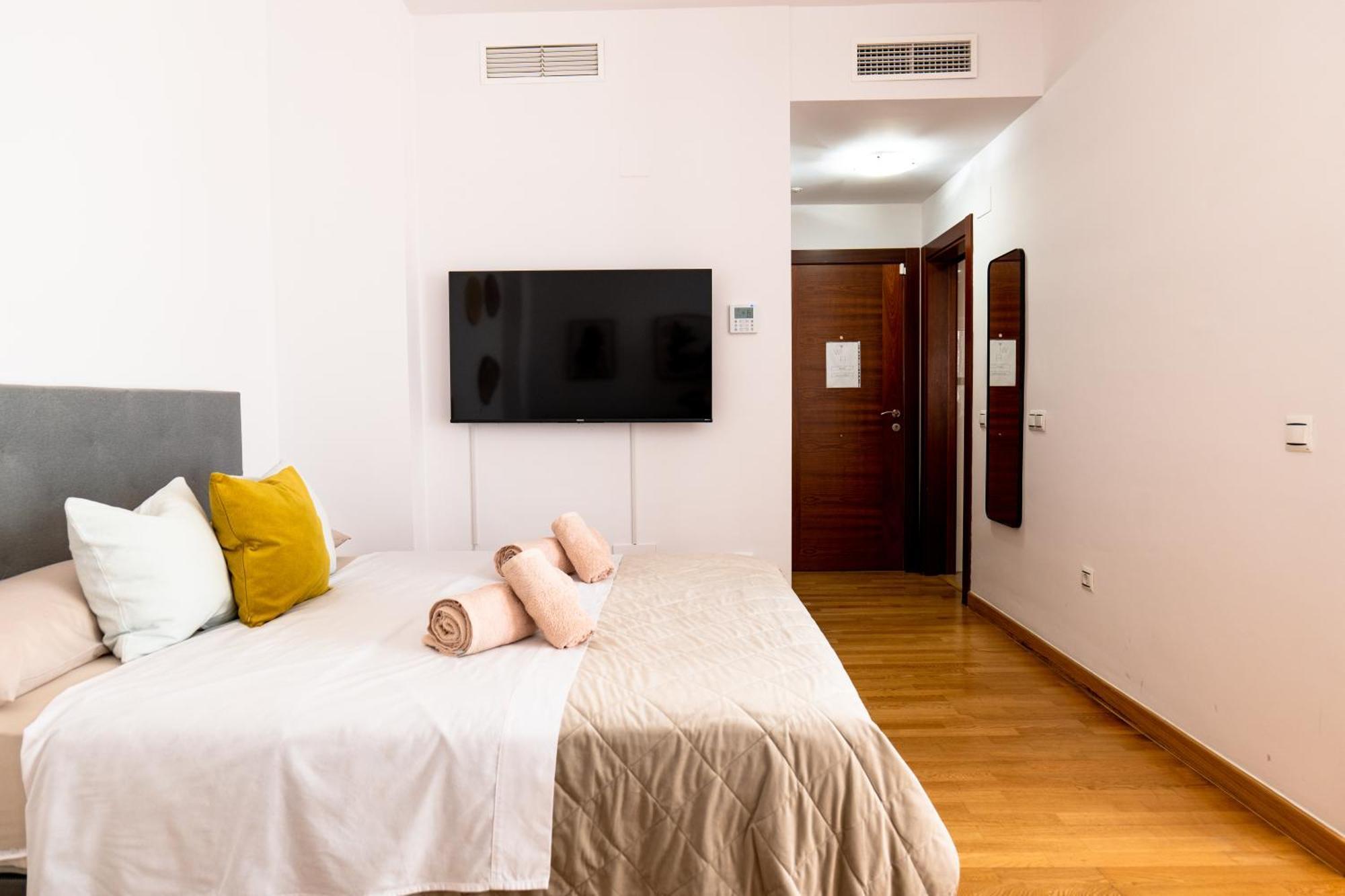 Estudio Centrico Agua Gibralfaro Con Piscina Appartement *