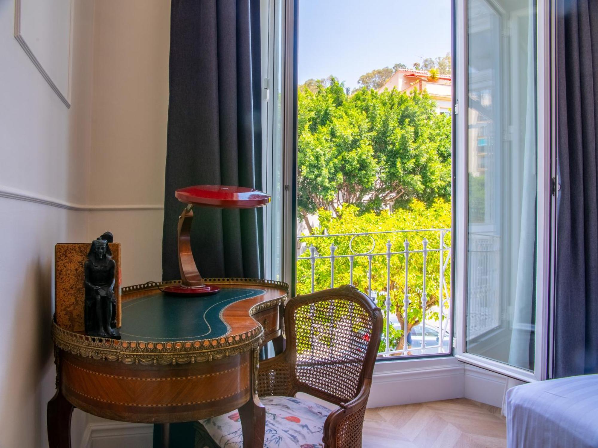 Pries Homes La Casa Azul Bed & Breakfast