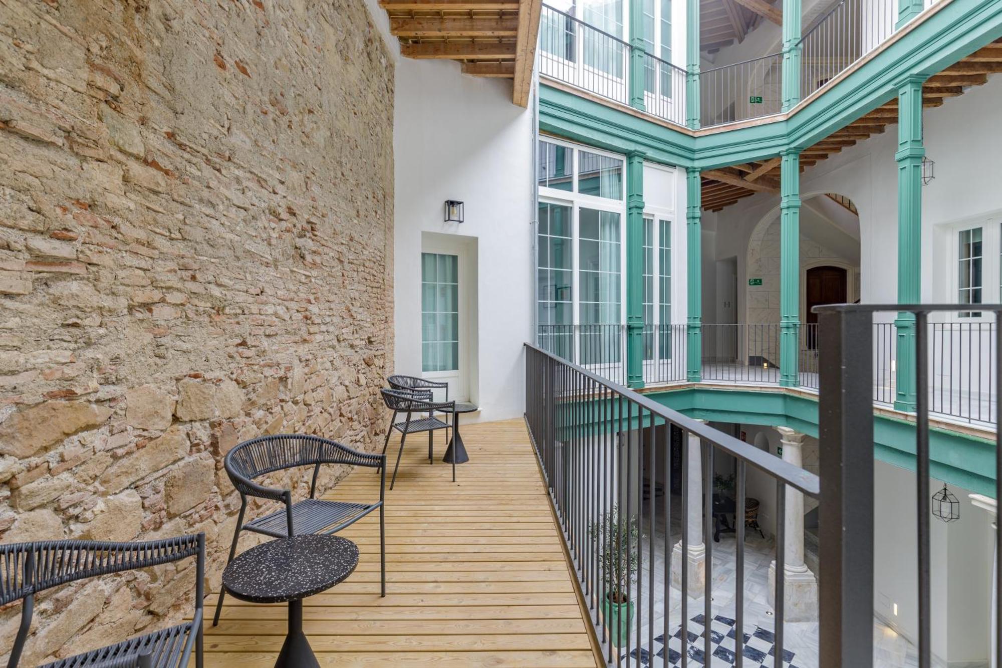 Palacio Vegafuente By Caleta Homes Apartment
