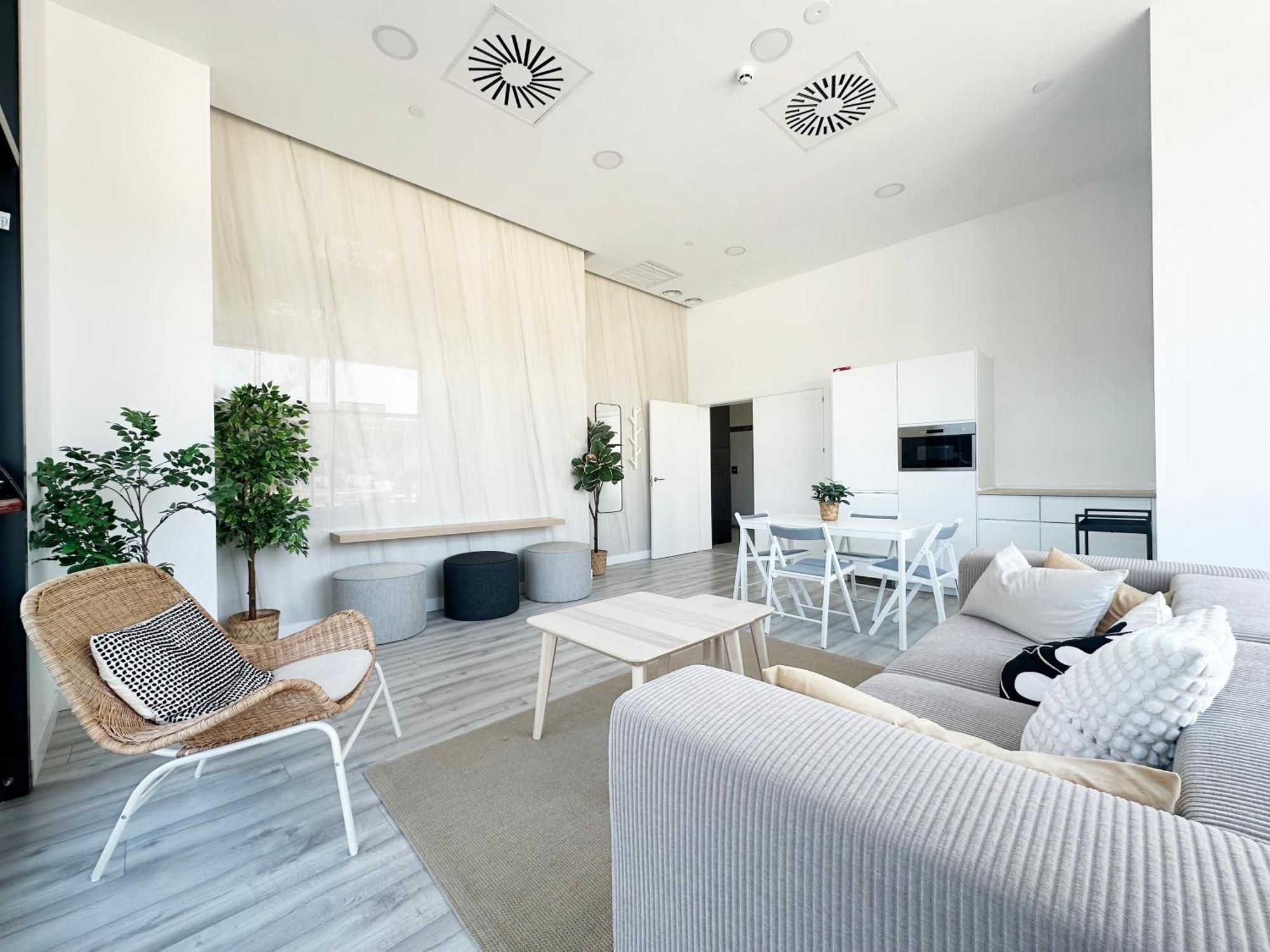 Apartment Urban Sky Serviced By P&o *