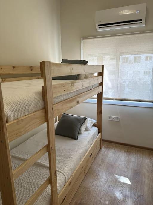 Apartment Comfortable In Center With Private Parking Garage Malaga