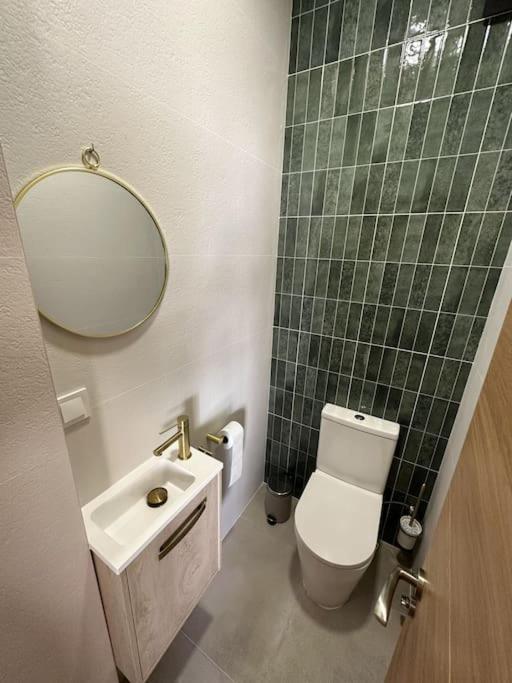 Apartment Comfortable In Center With Private Parking Garage Malaga