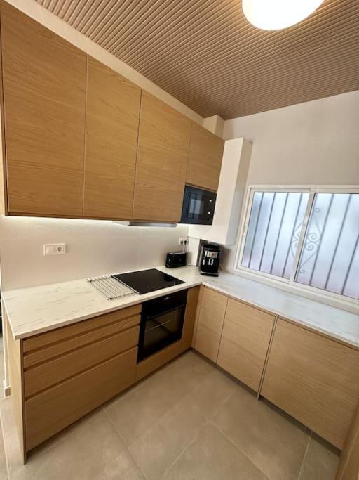 Comfortable In Center With Private Parking Garage Apartment Malaga