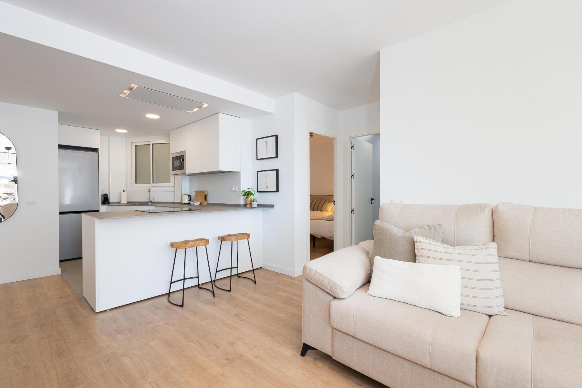 C36 Elegant 2 Bdr Amazing Views * Malaga