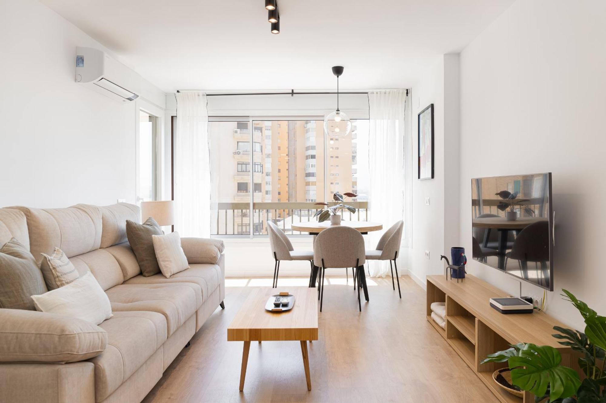 C36 Elegant 2 Bdr Amazing Views * Malaga