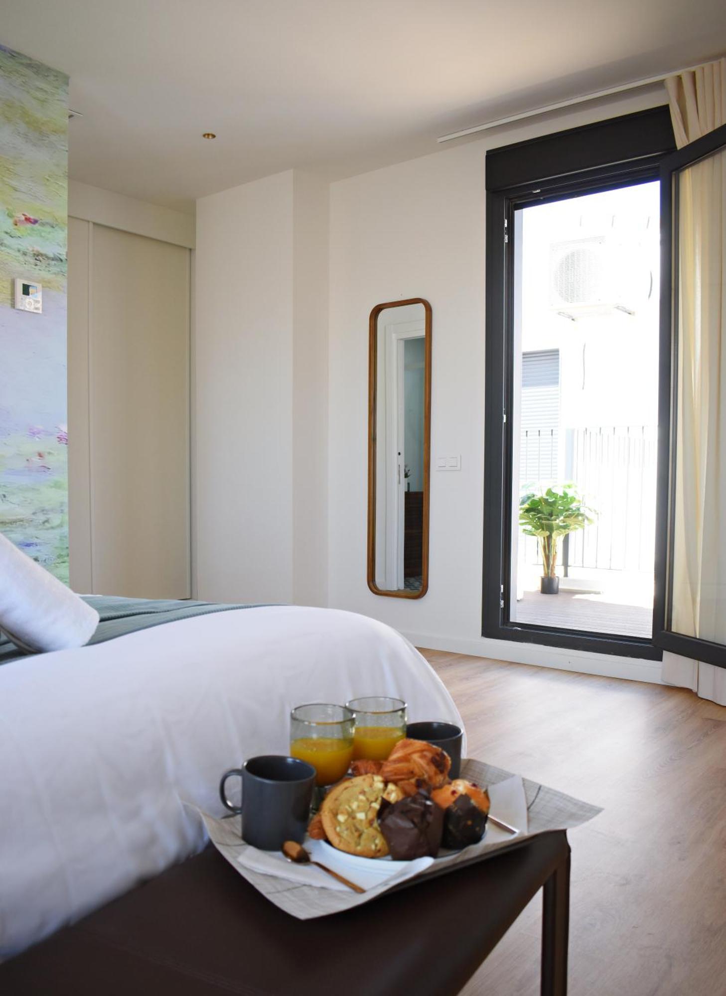 Bright Duplex In Centre Apartment