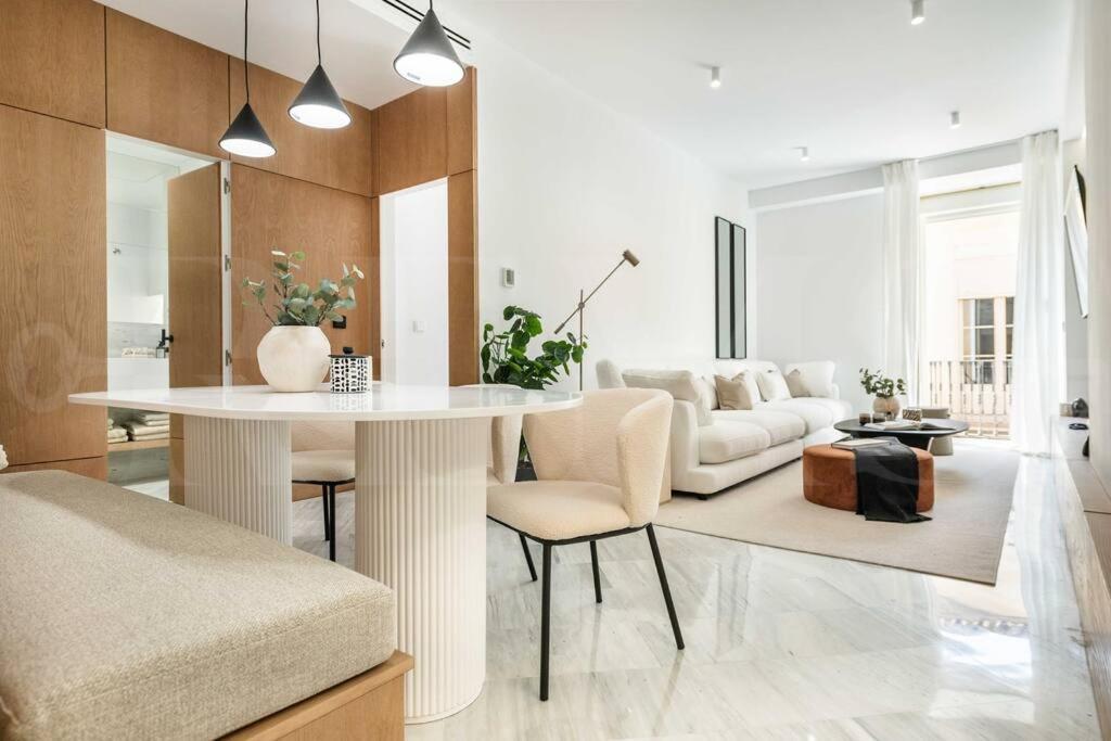 Sophisticated & Private Terrace - Center By Rems Malaga