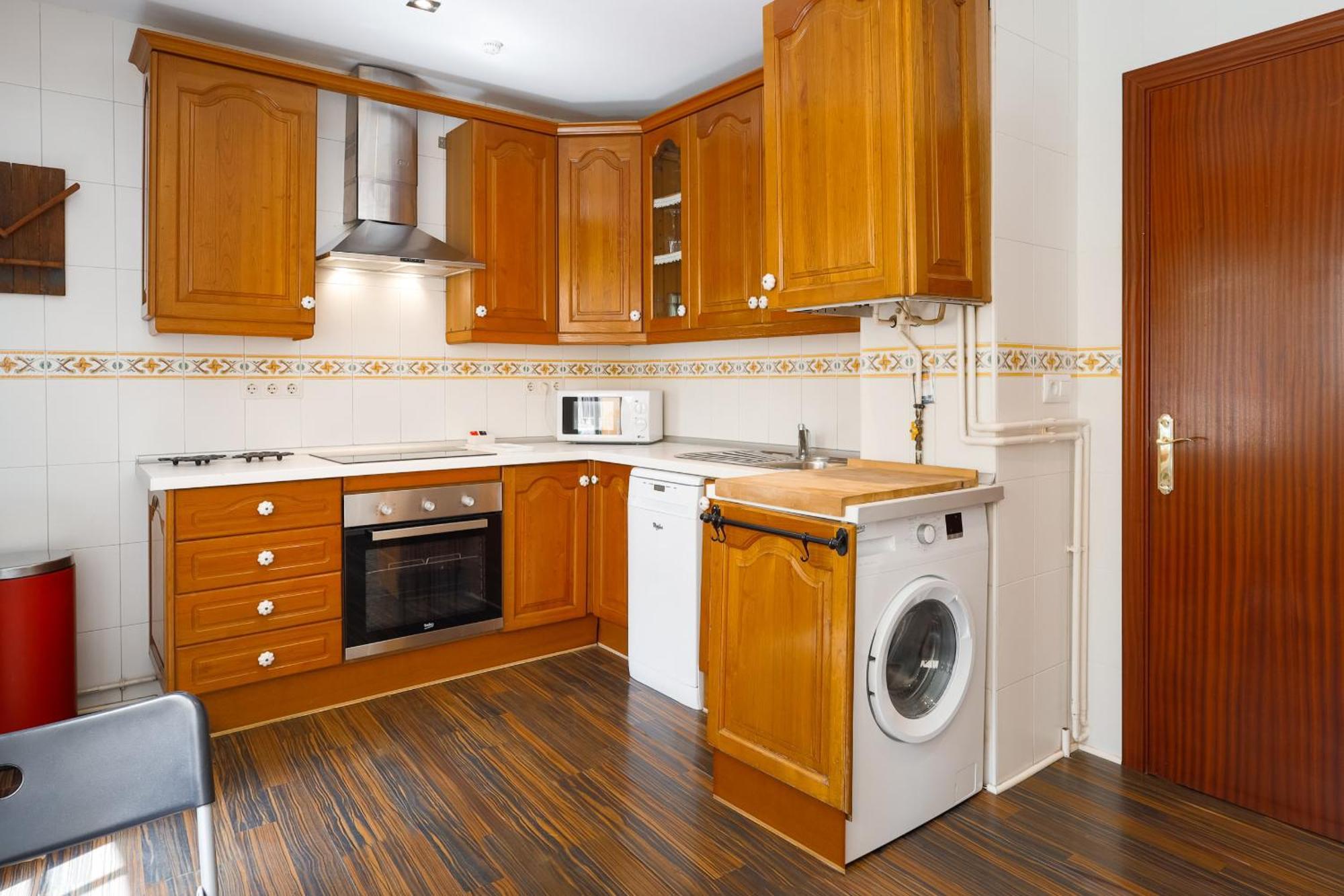 C92 - Rustic Two Bedrooms With Terrace Apartment *