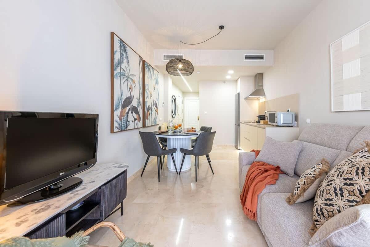 Vivendos - Ma16 - Capuchinos Parking Apartment *