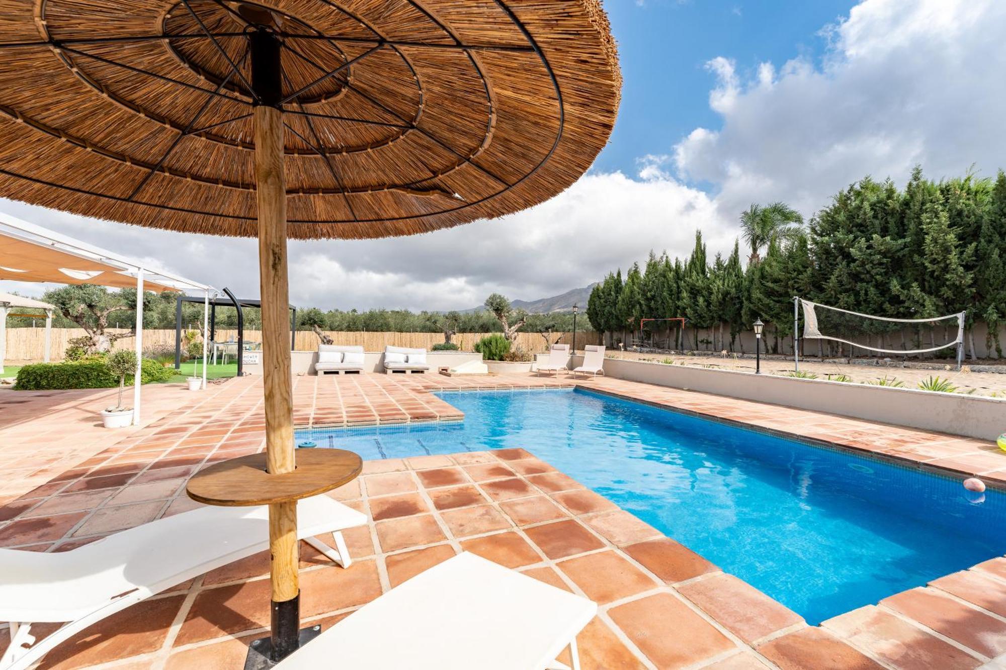 Tranquila El Retiro Villa