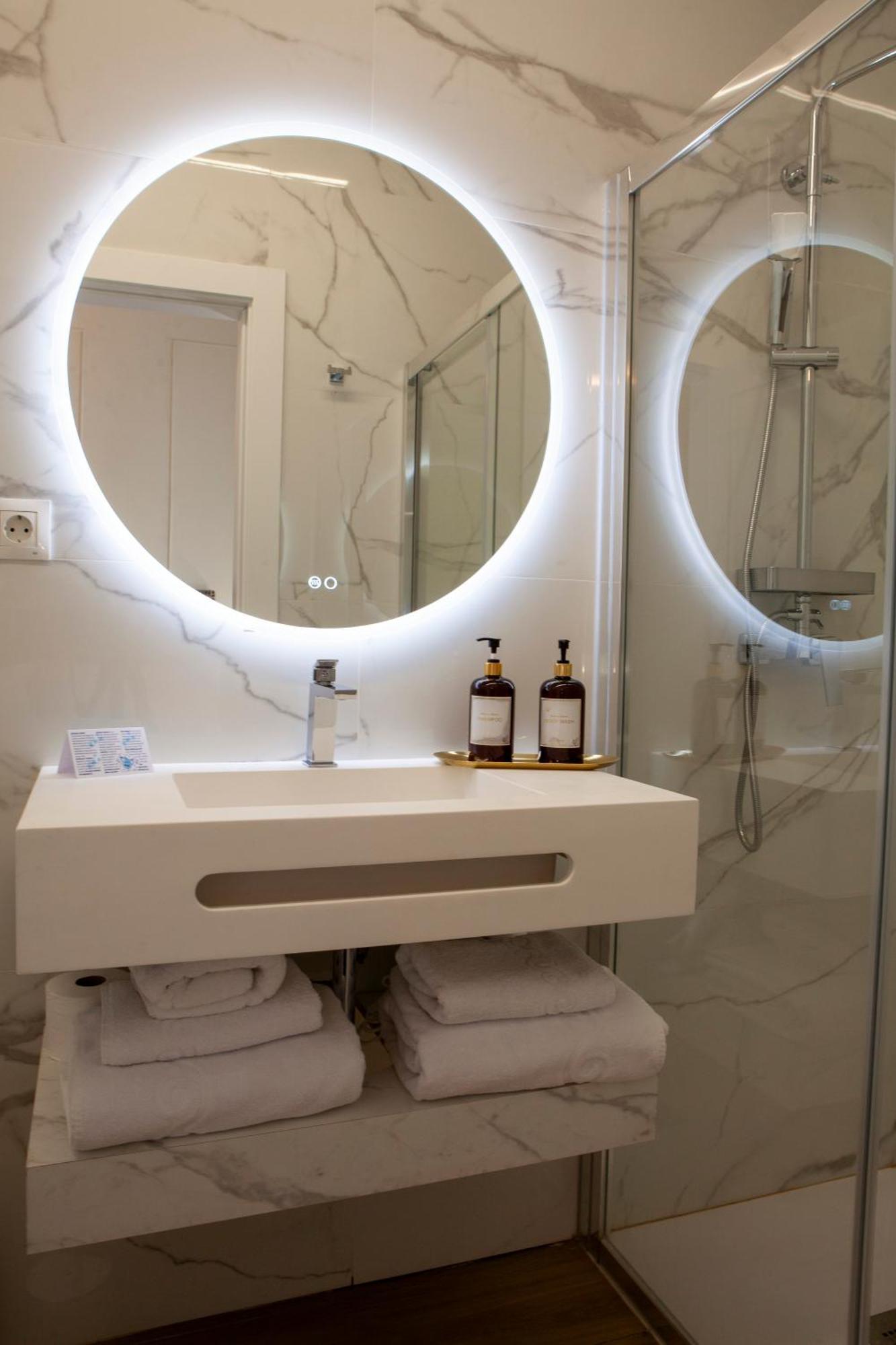 Pries Homes La Casa Azul Bed & Breakfast Málaga