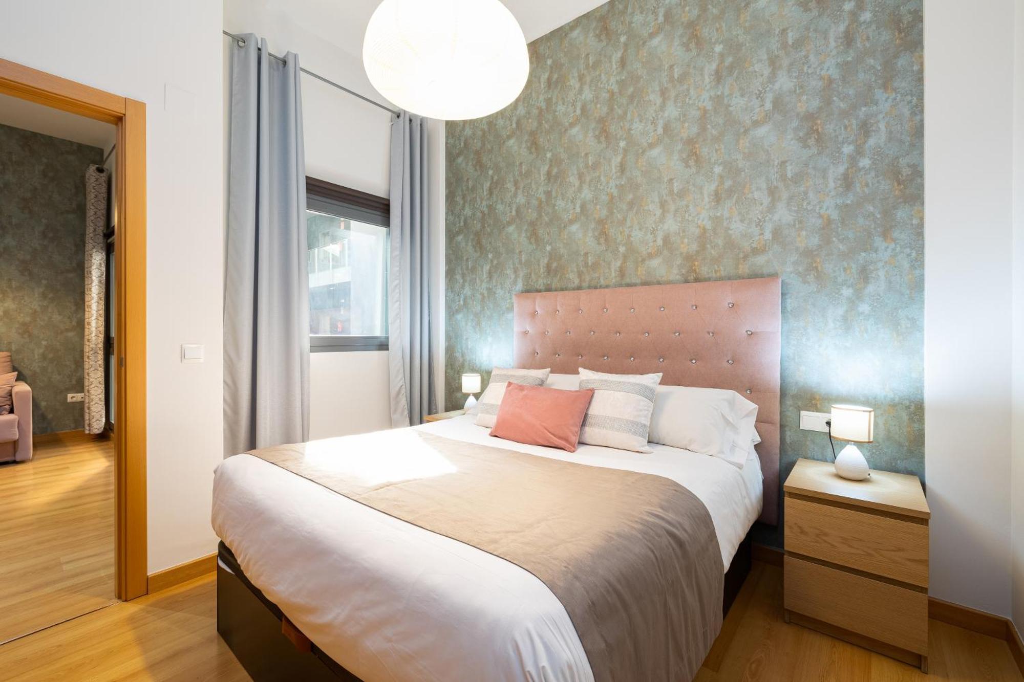 Holidays2malaga Picasso Area Apartment *