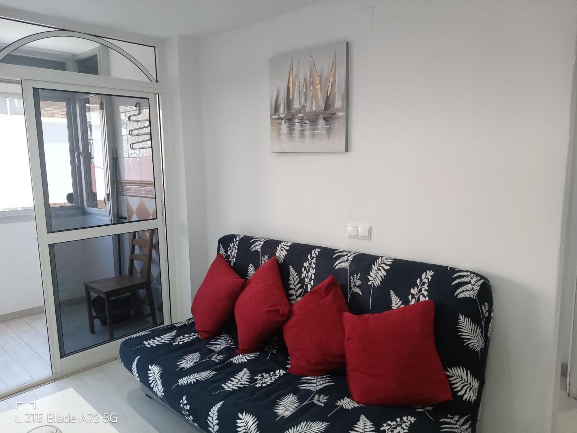 Piso Con Parkinprivado Y A10minutosdelaplayaandando * Malaga