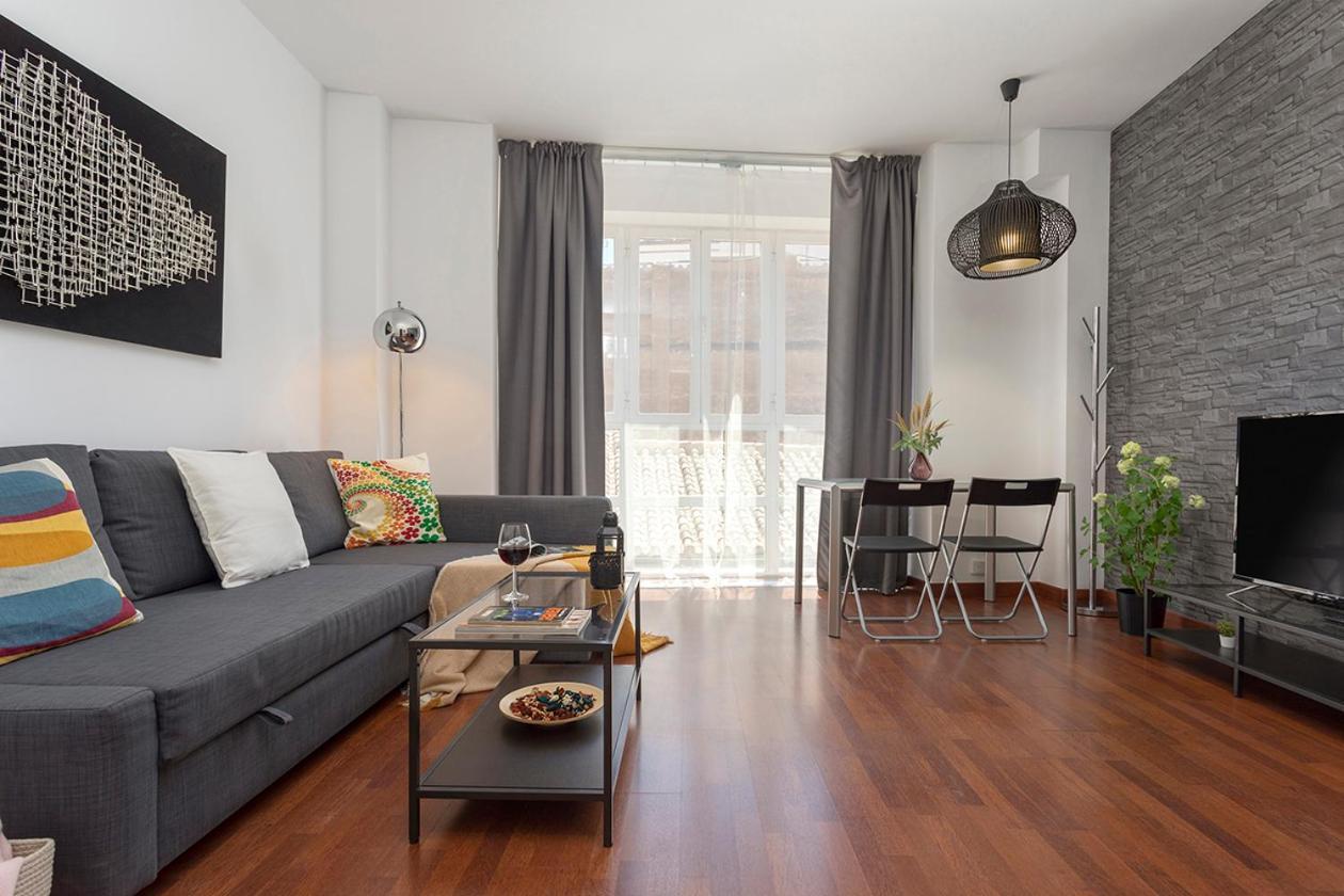 Apartment Reformado En Pleno Centro By Rent Me Málaga