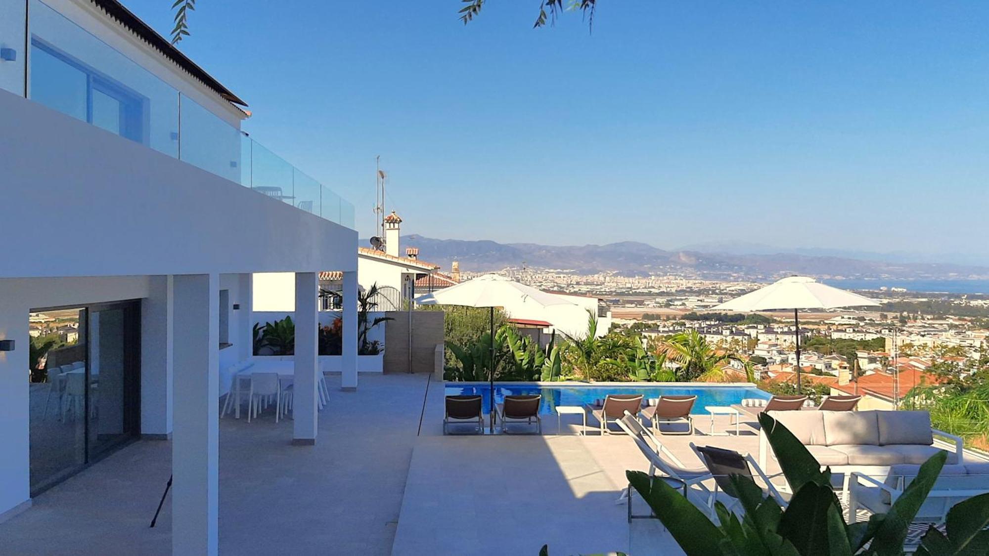 Happyplace - With Panoramic Sea View Heated Infinity Saltwater Pool Villa Malaga