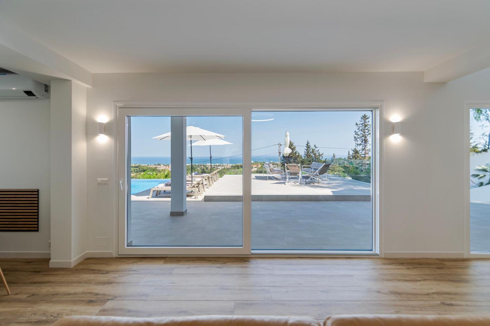 Happyplace - With Panoramic Sea View Heated Infinity Saltwater Pool Villa Malaga
