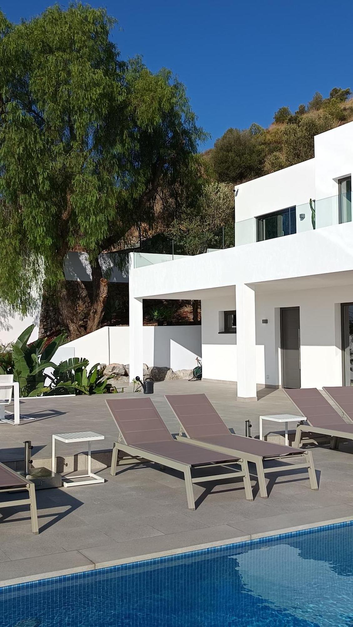 Happyplace - With Panoramic Sea View Heated Infinity Saltwater Pool Malaga