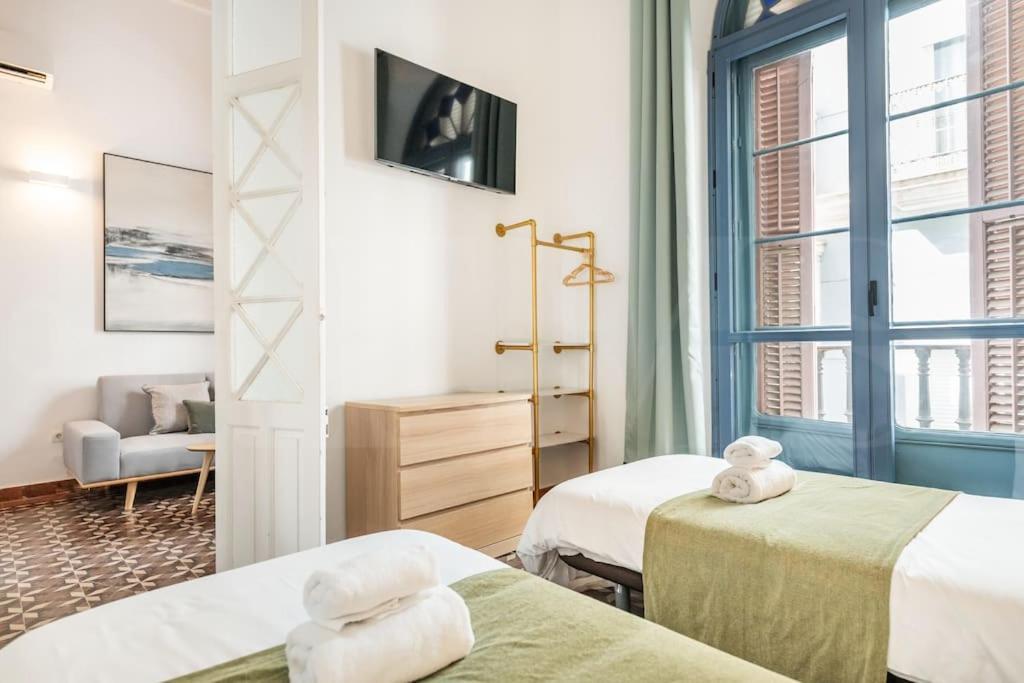 Apartment Historic Charm With Contemporary Flair By Rems Malaga