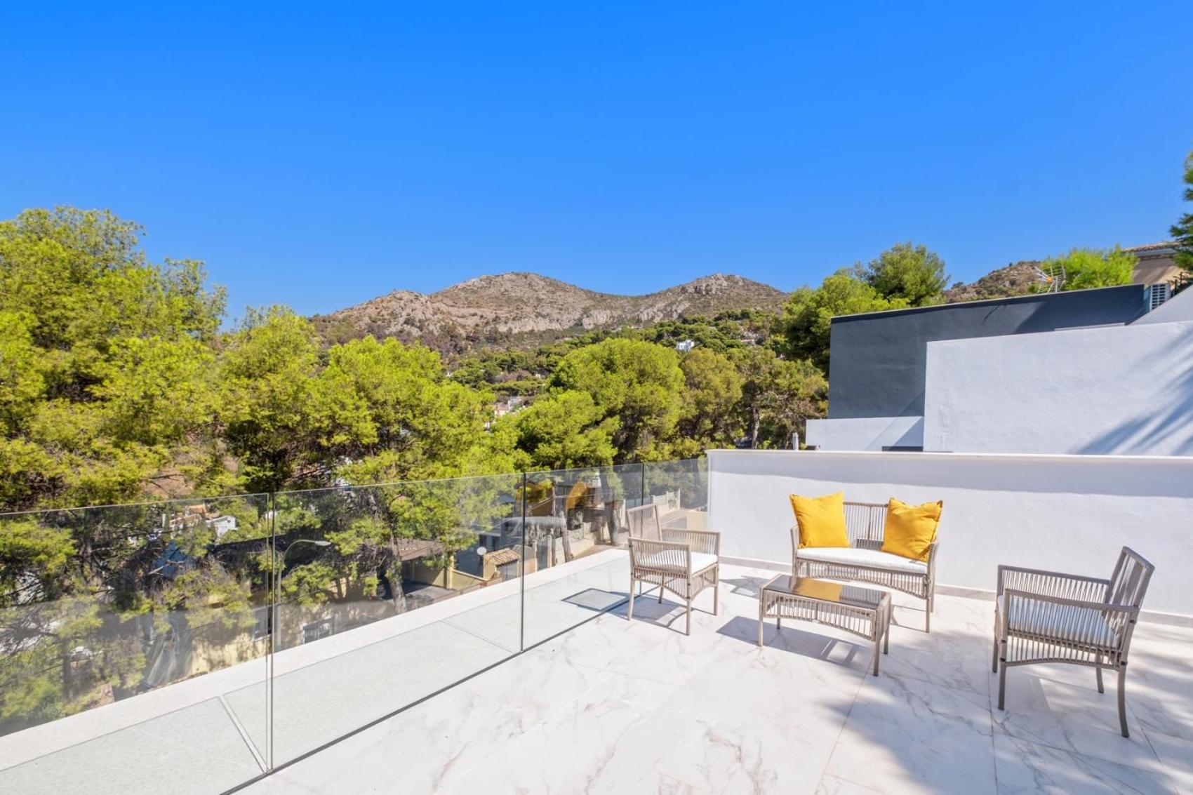 Pinares De San Anton - Sea, City, Mountain, Views Villa *