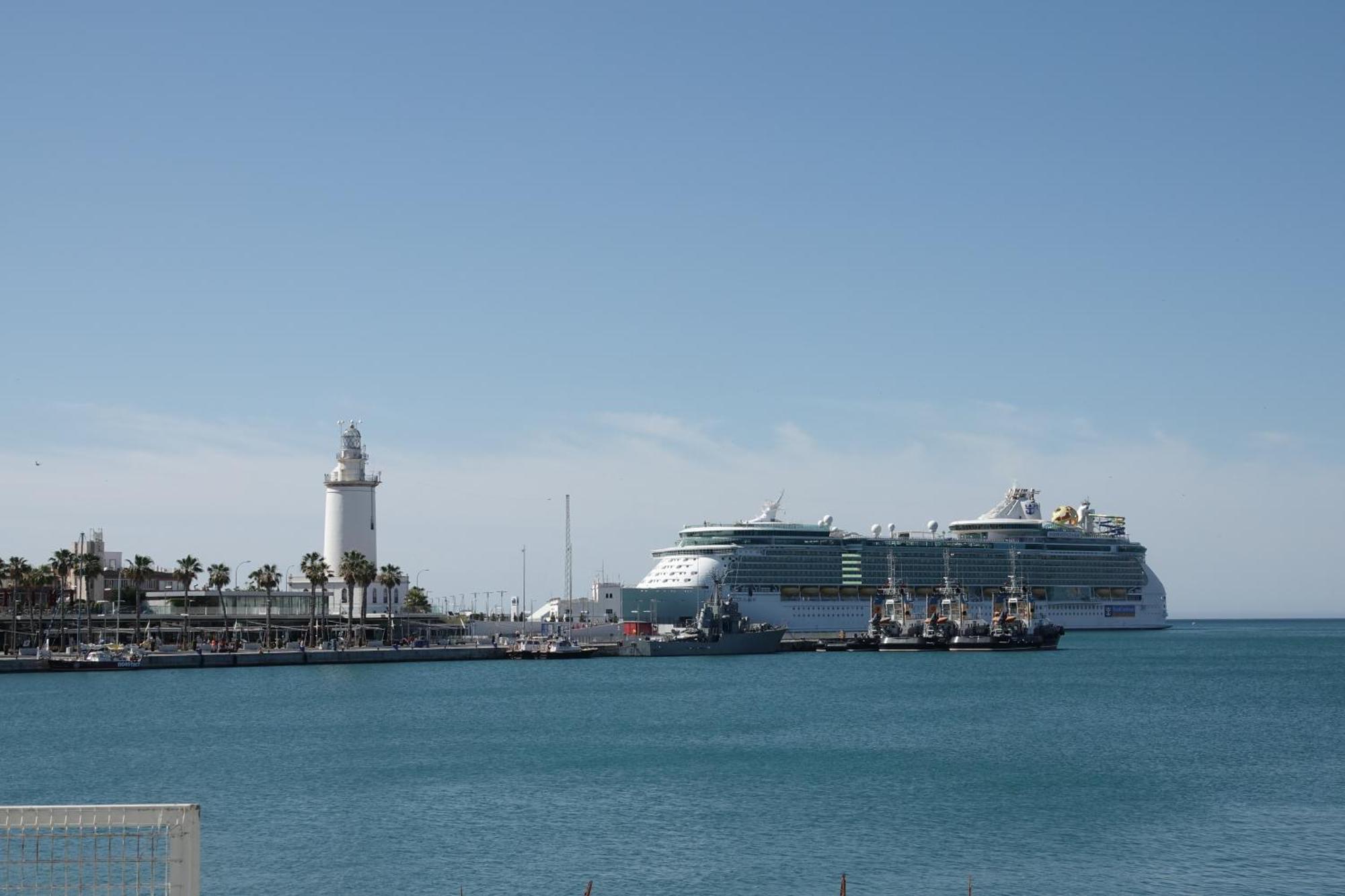 Domin's * Malaga