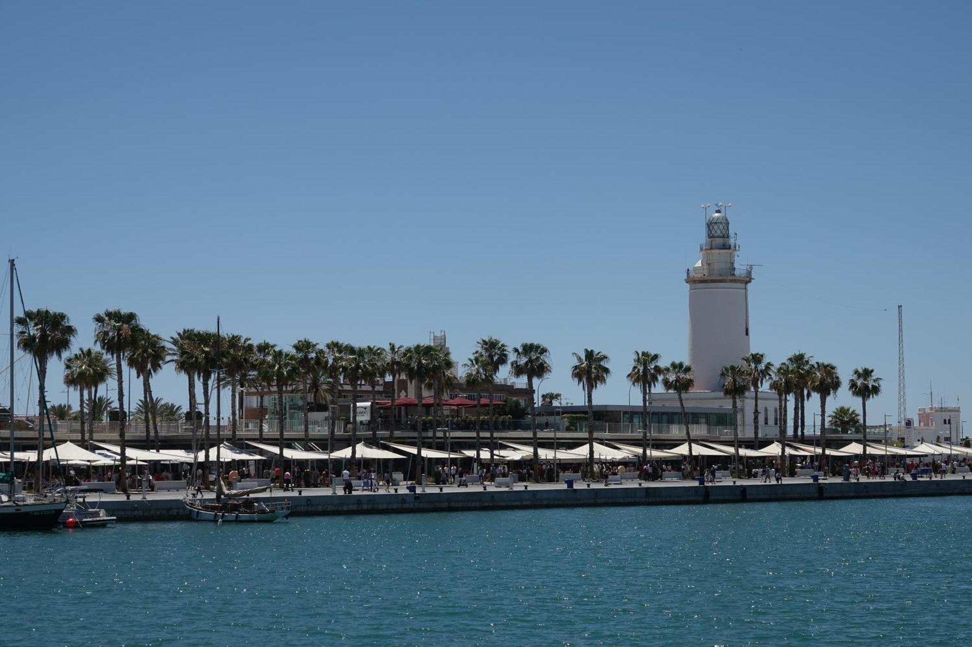 Domin's * Malaga