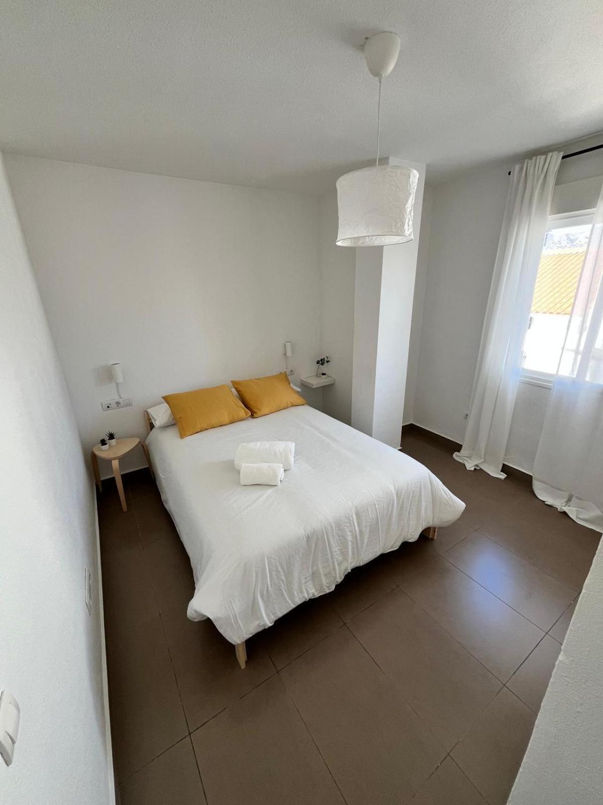 Prime Location - Stylish With Free Wifi, Free Parking, Steps From The Historic Center * Malaga