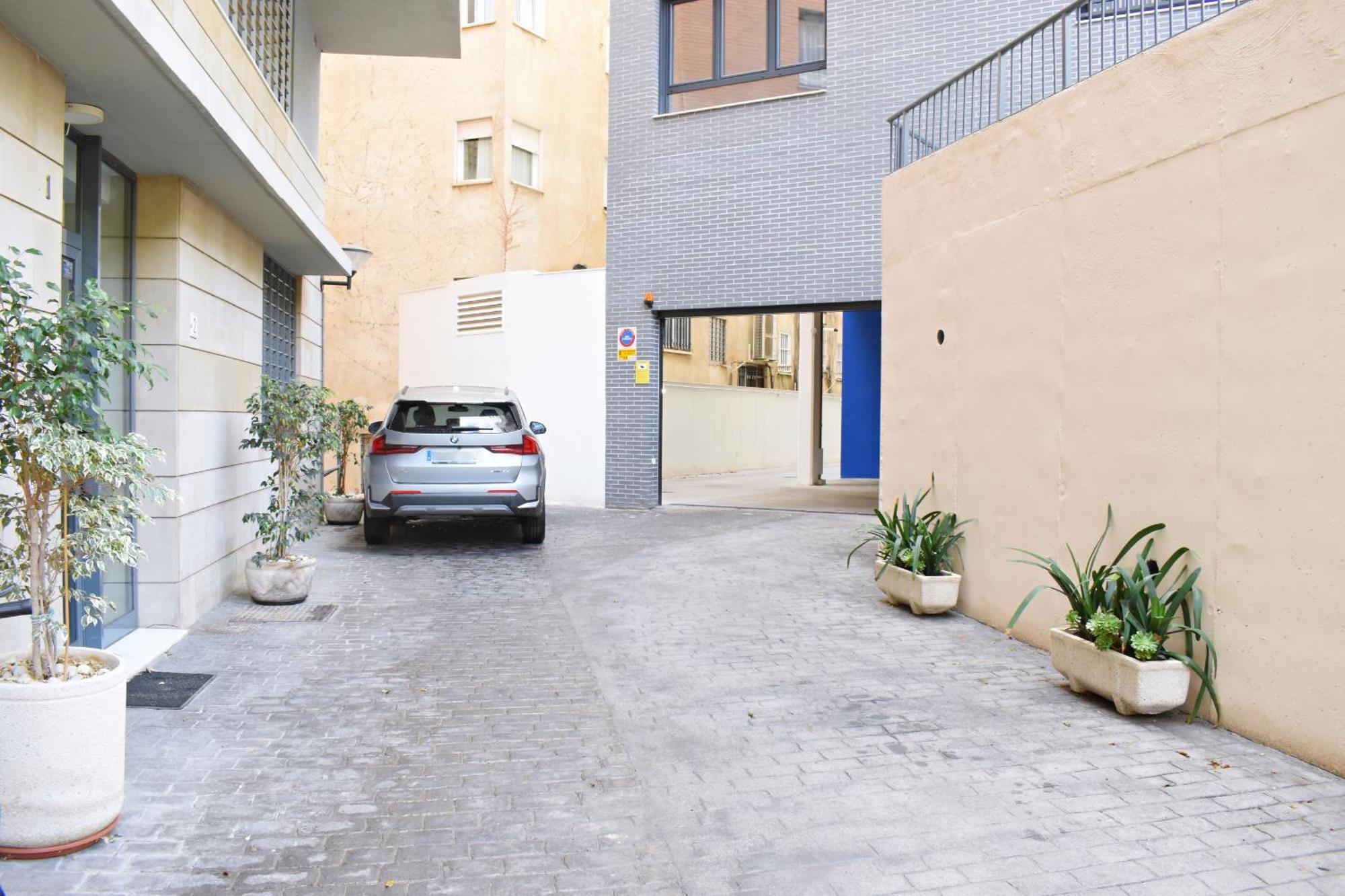 Apartment Malagueta's Cozy With Parking And Swimming Pool Málaga