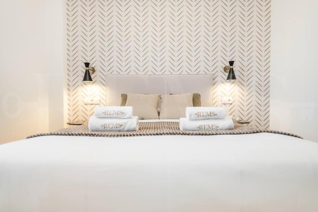 Appartement Enchanting And Bright Center By Rems