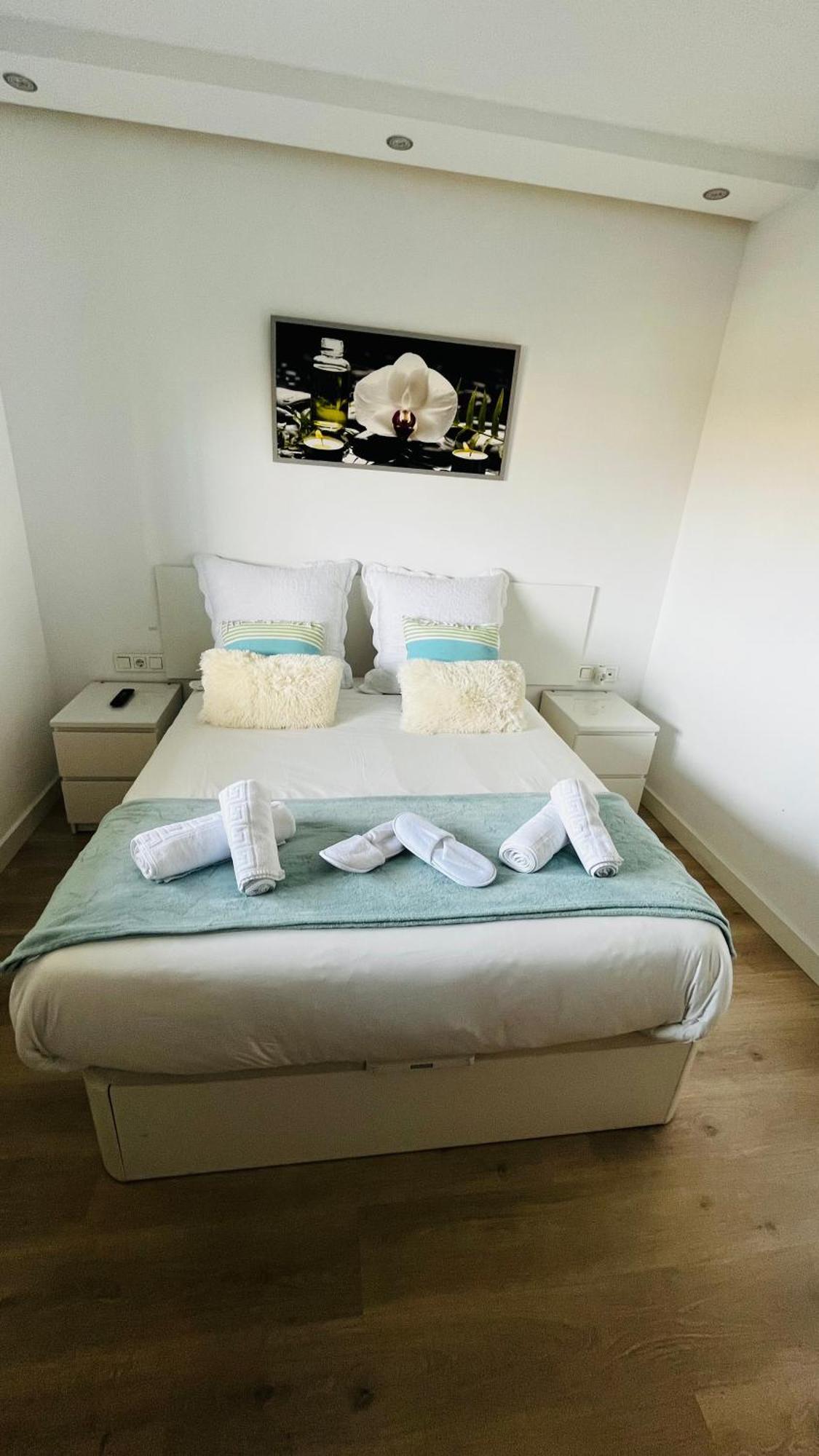 ático Con Piscina Y Vistas Al Mar Parque Litoral Apartamento