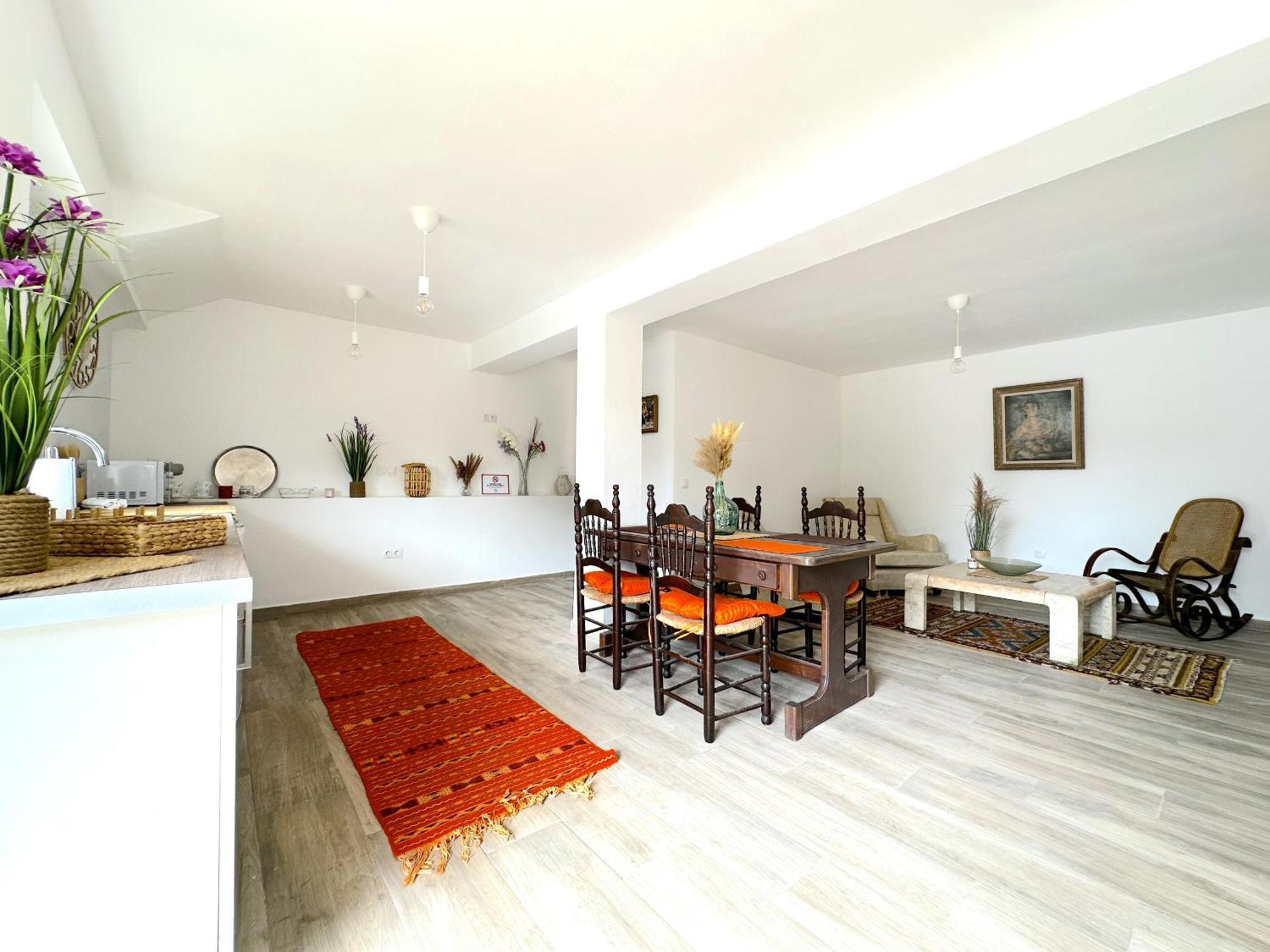 Chalet Garden House Malaga
