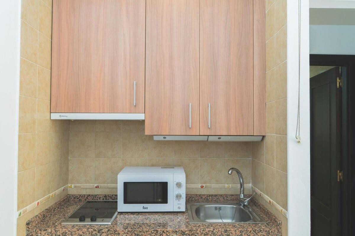 Céntrico En Calle Carreteria - Apartamento *