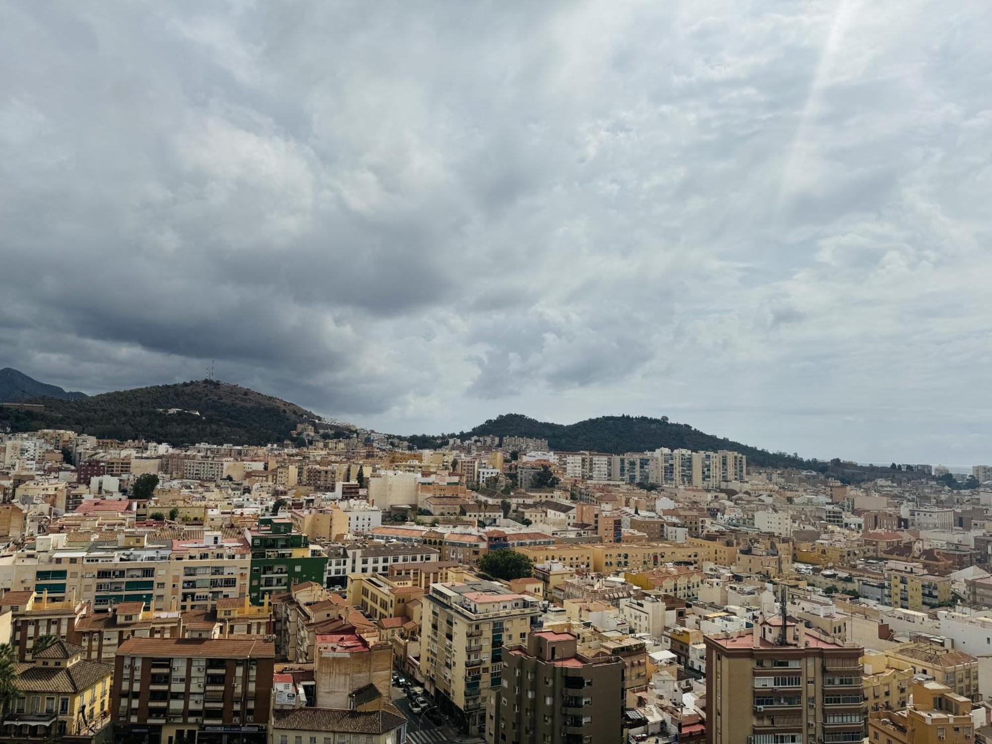 Apartment Lujoso En El Centro De Piso 17 Malaga
