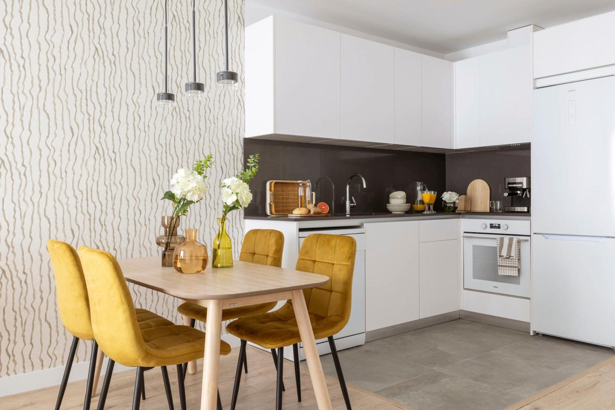 Urban Sky Serviced By P&o Apartment *