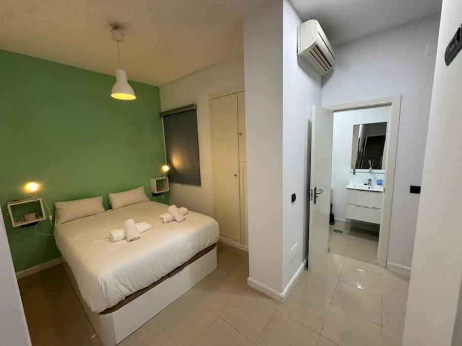 Cosy In The Heart Of - Alvarez Apartment Malaga