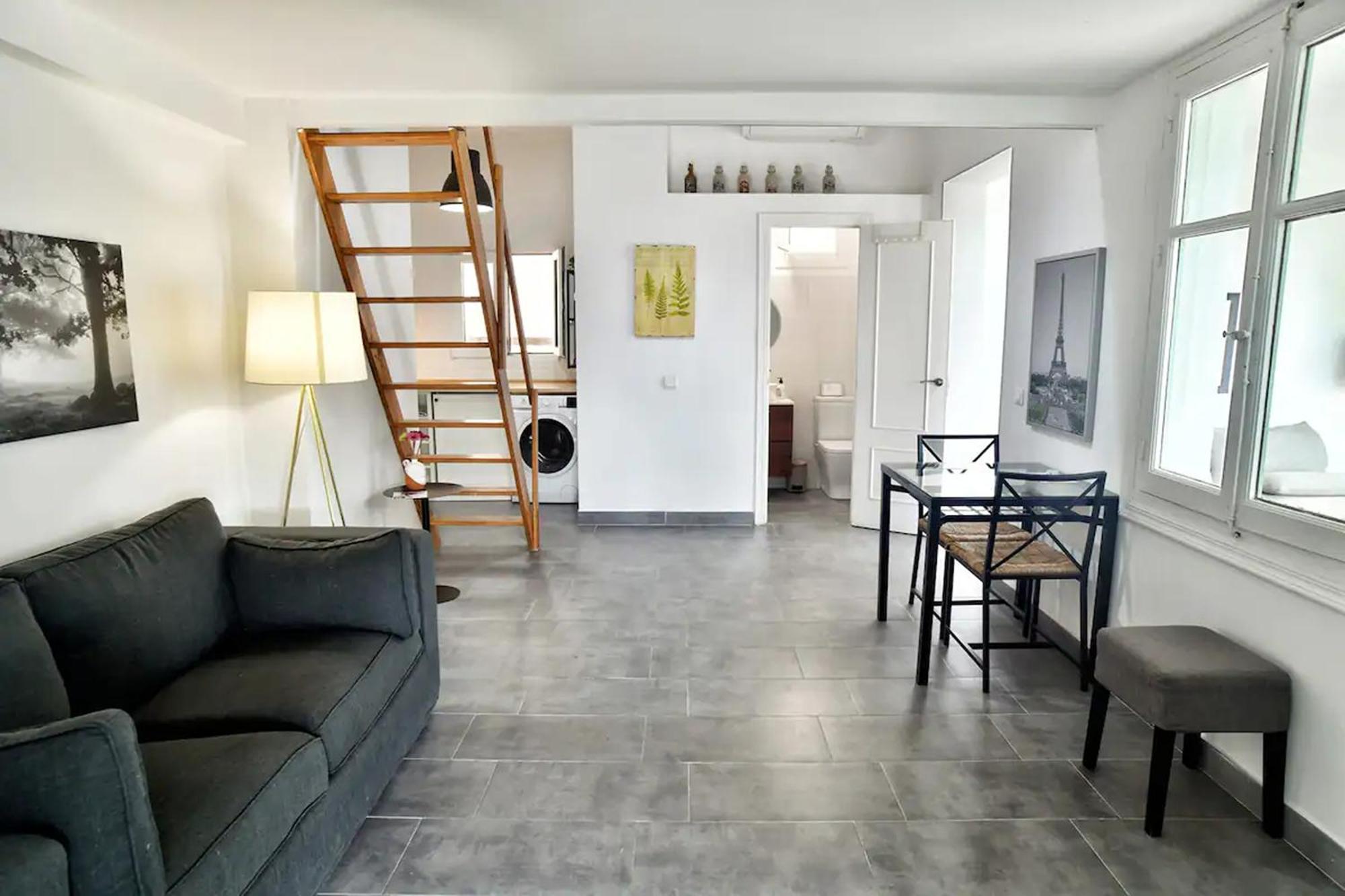 Apartamento Duplex Con Vistas Al Mar En - C Málaga